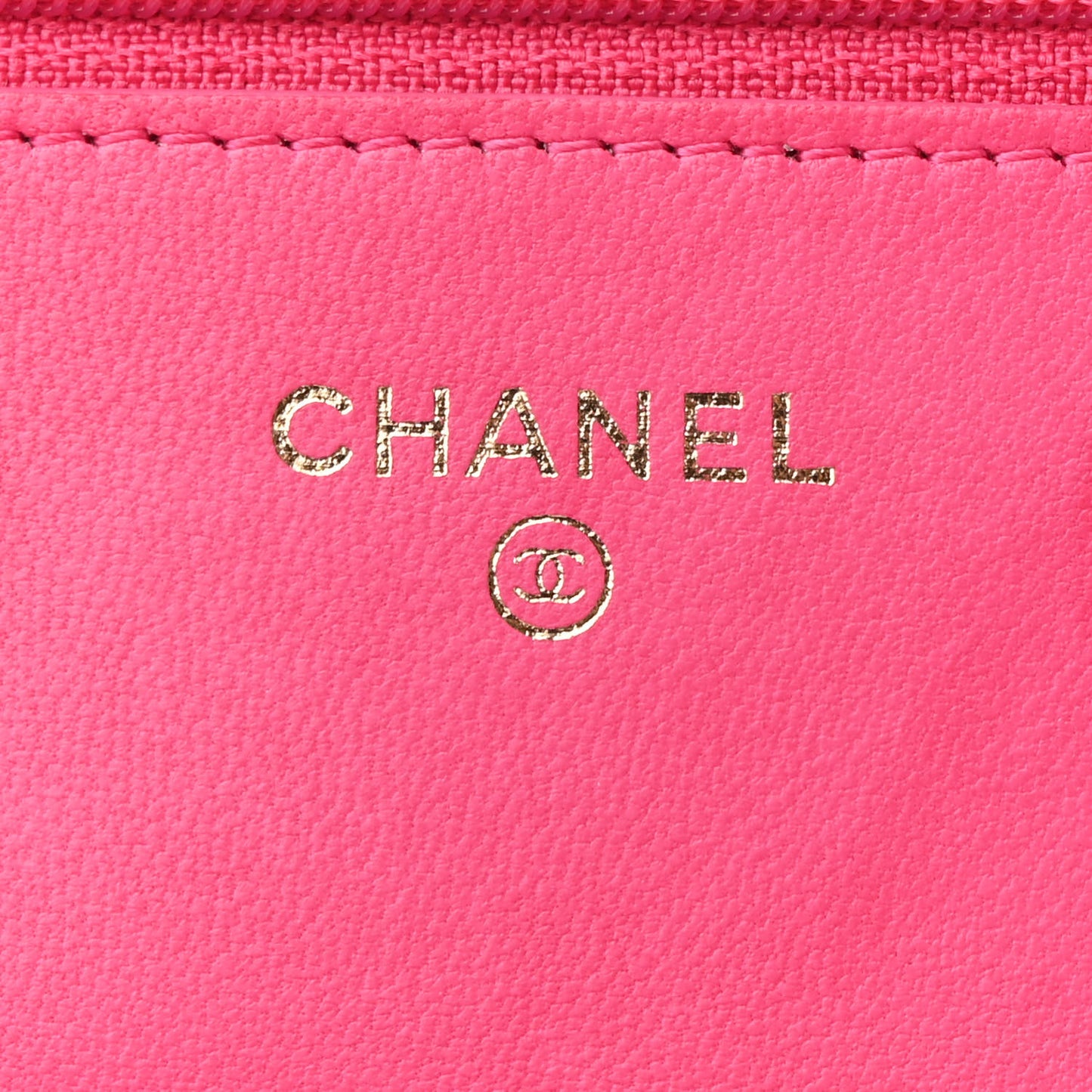 Lambskin Quilted Wallet On Chain WOC Fuchsia