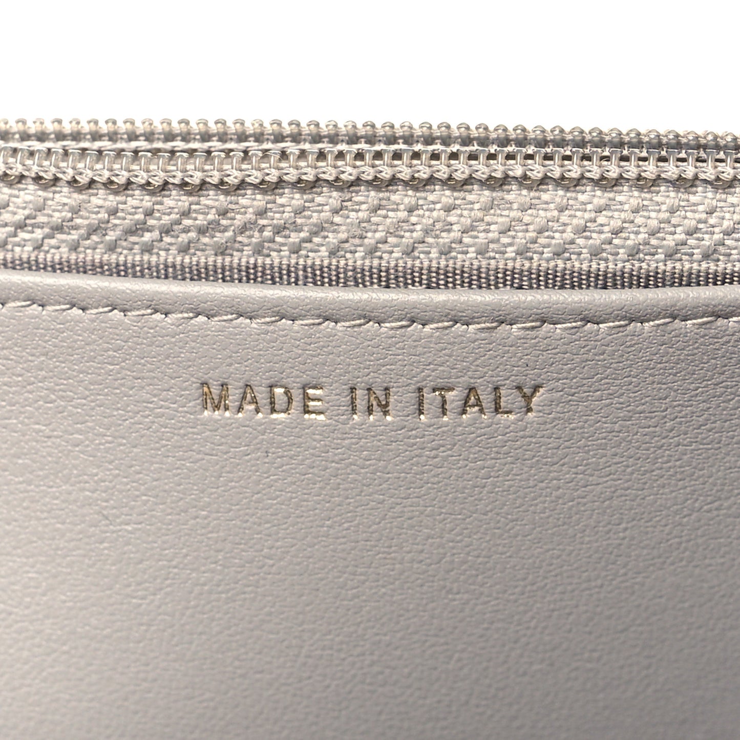 Caviar Quilted Boy Wallet On Chain WOC Grey