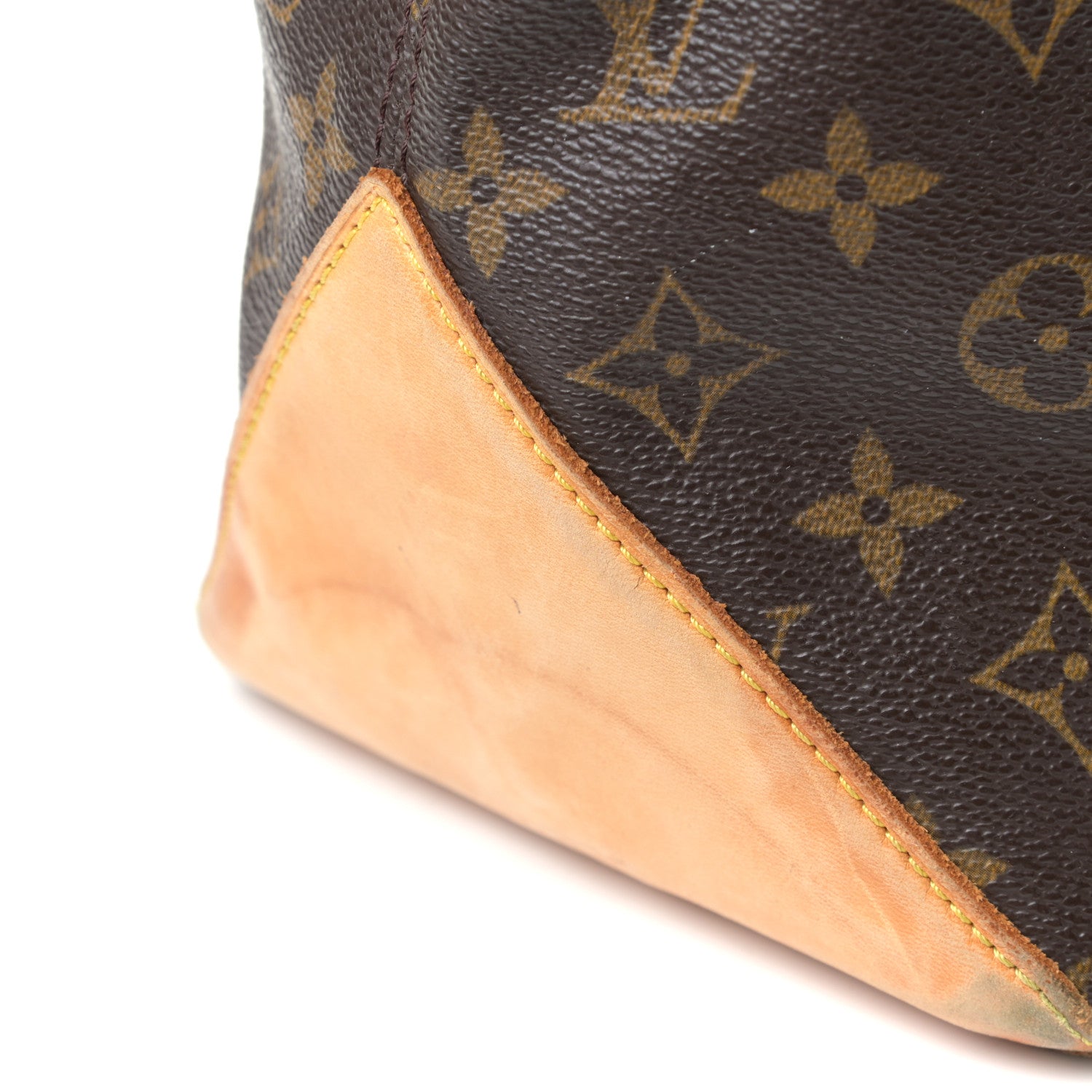 Louis Vuitton Monogram Cabas Mezzo 11 of 15