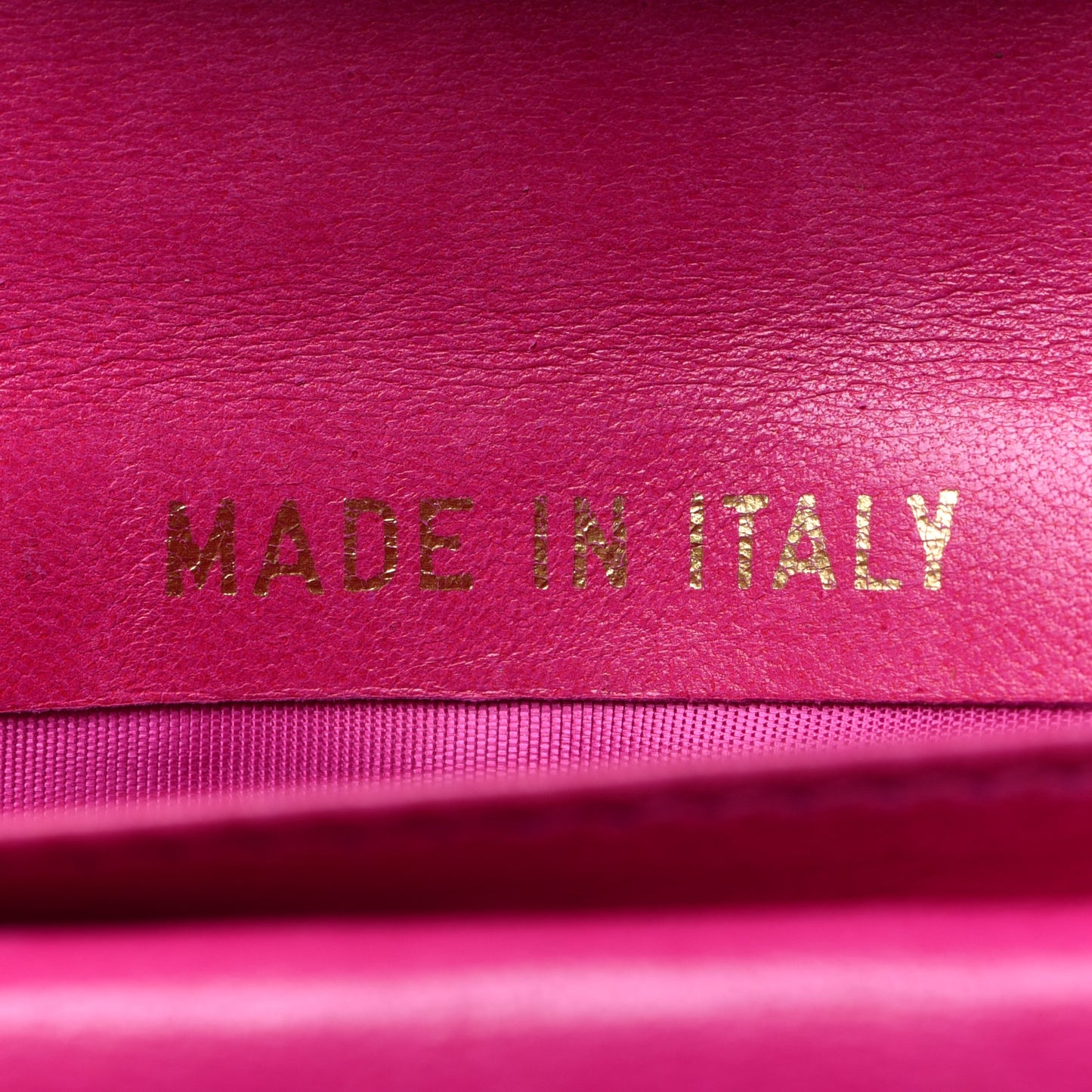 Caviar Timeless CC French Wallet Dark Pink