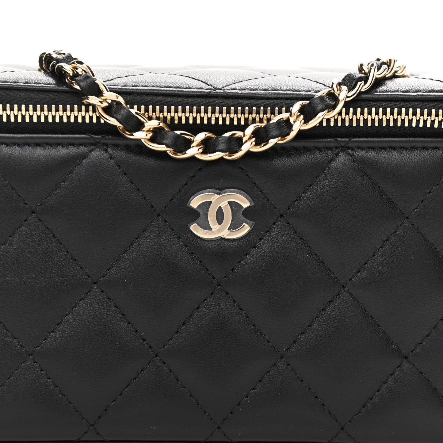 Lambskin Quilted Small Vanity Case With Chain Black