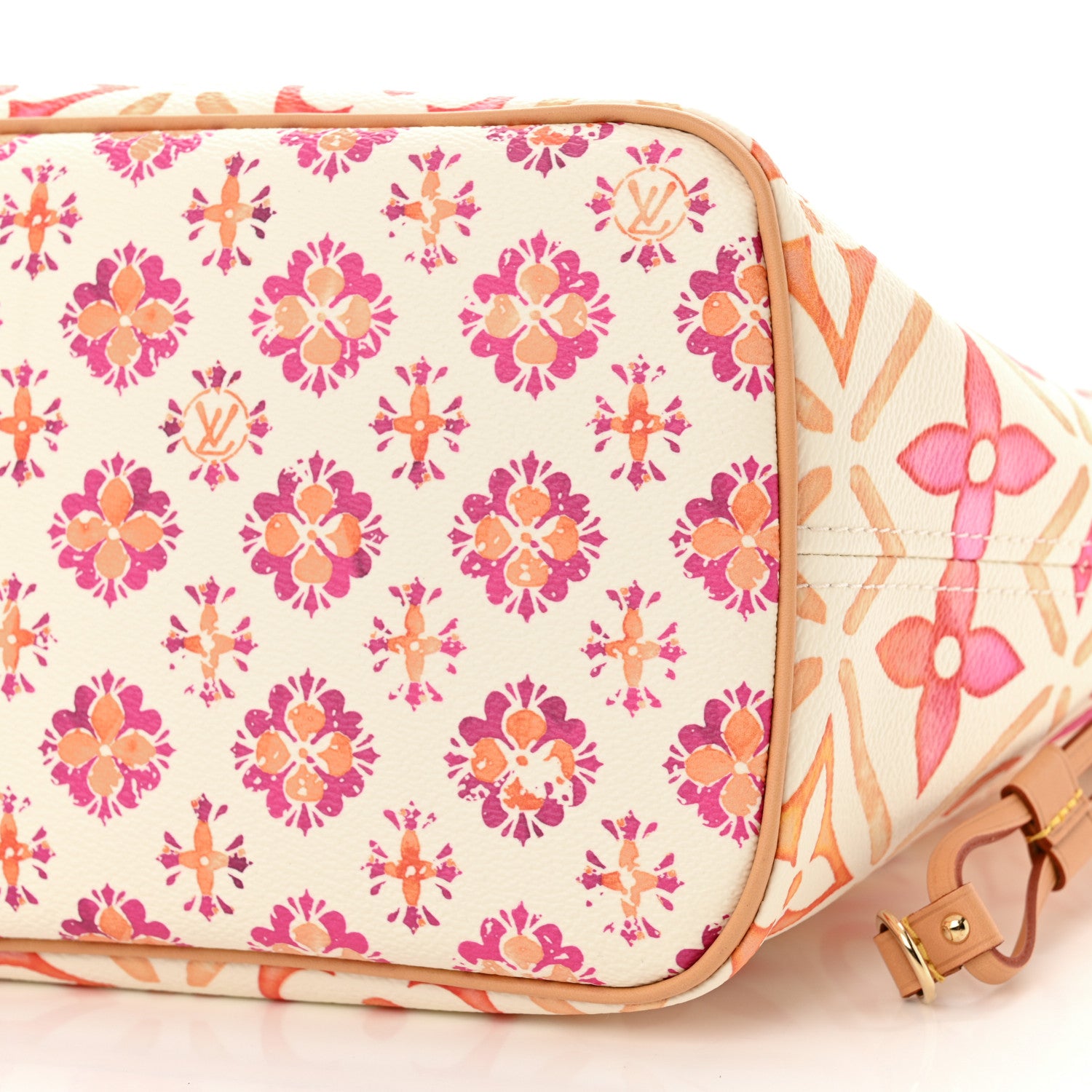 Louis Vuitton Monogram Giant By The Pool 2.0 Neverfull MM Coral 10 of 10