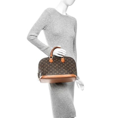 Louis Vuitton Monogram Alma PM 2 of 9