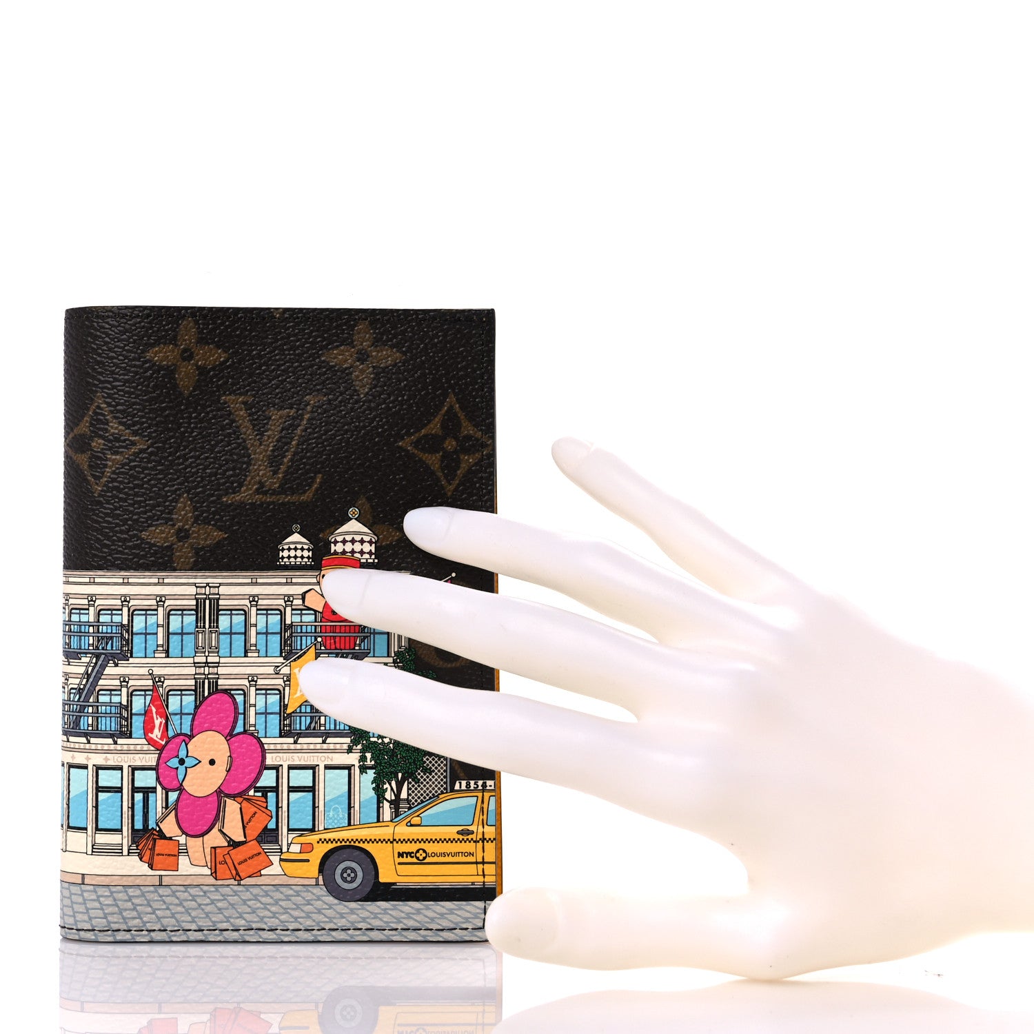 Louis Vuitton Monogram 2022 Christmas Animation New York Soho Passport Cover Yellow 2 of 7
