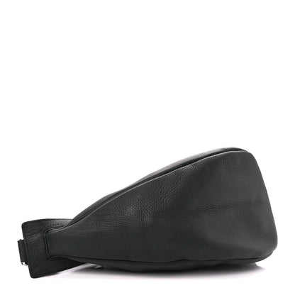 The Row Grained Calfskin Large Slouchy Banana Bag Black 4 of 10