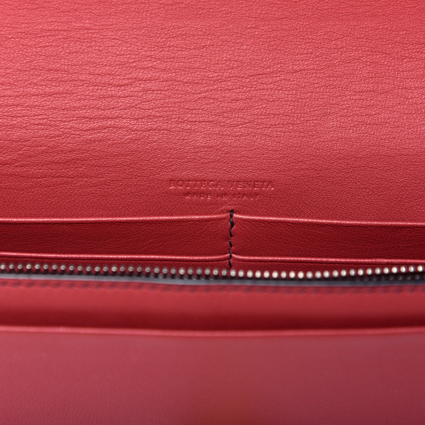 Nappa Intrecciato Ellittica Chain Wallet Baccara Rose