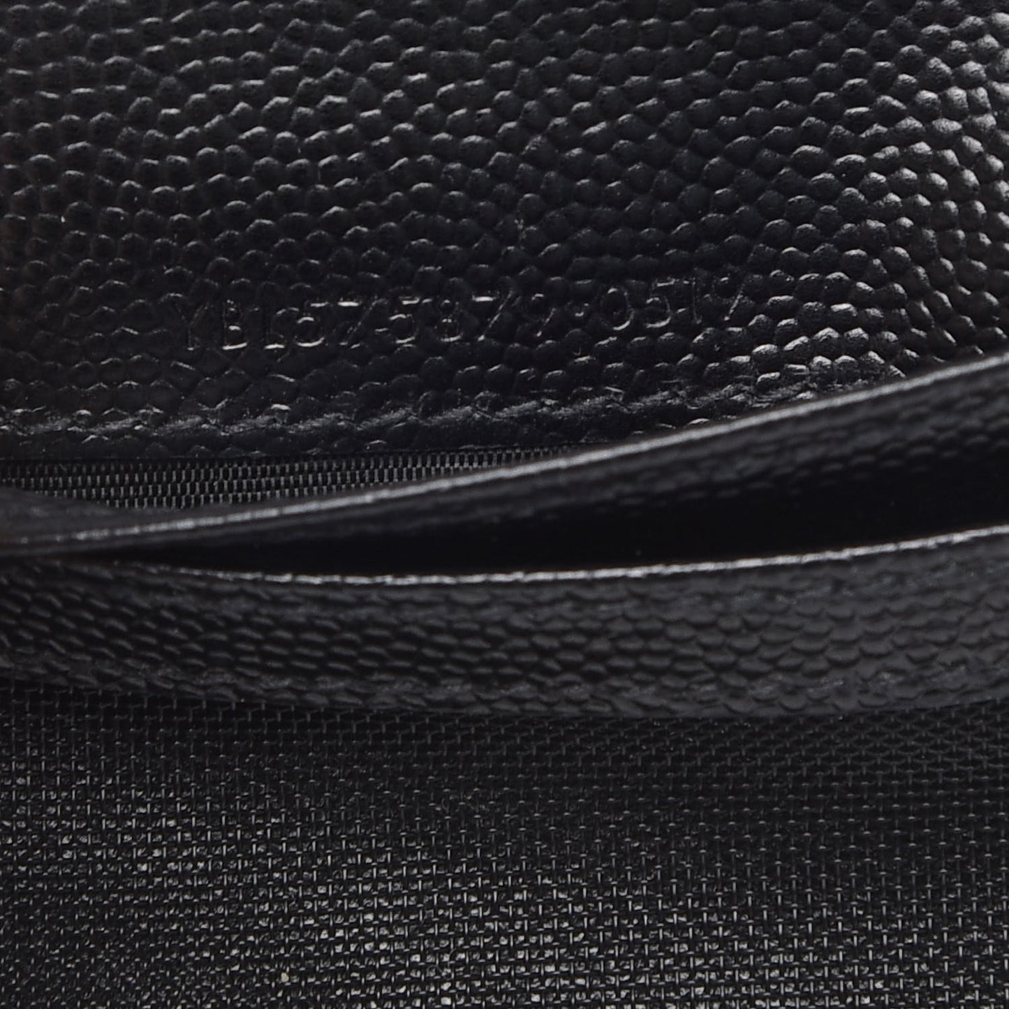 Grain De Poudre Matelasse Chevron Monogram Zipped Card Case Black