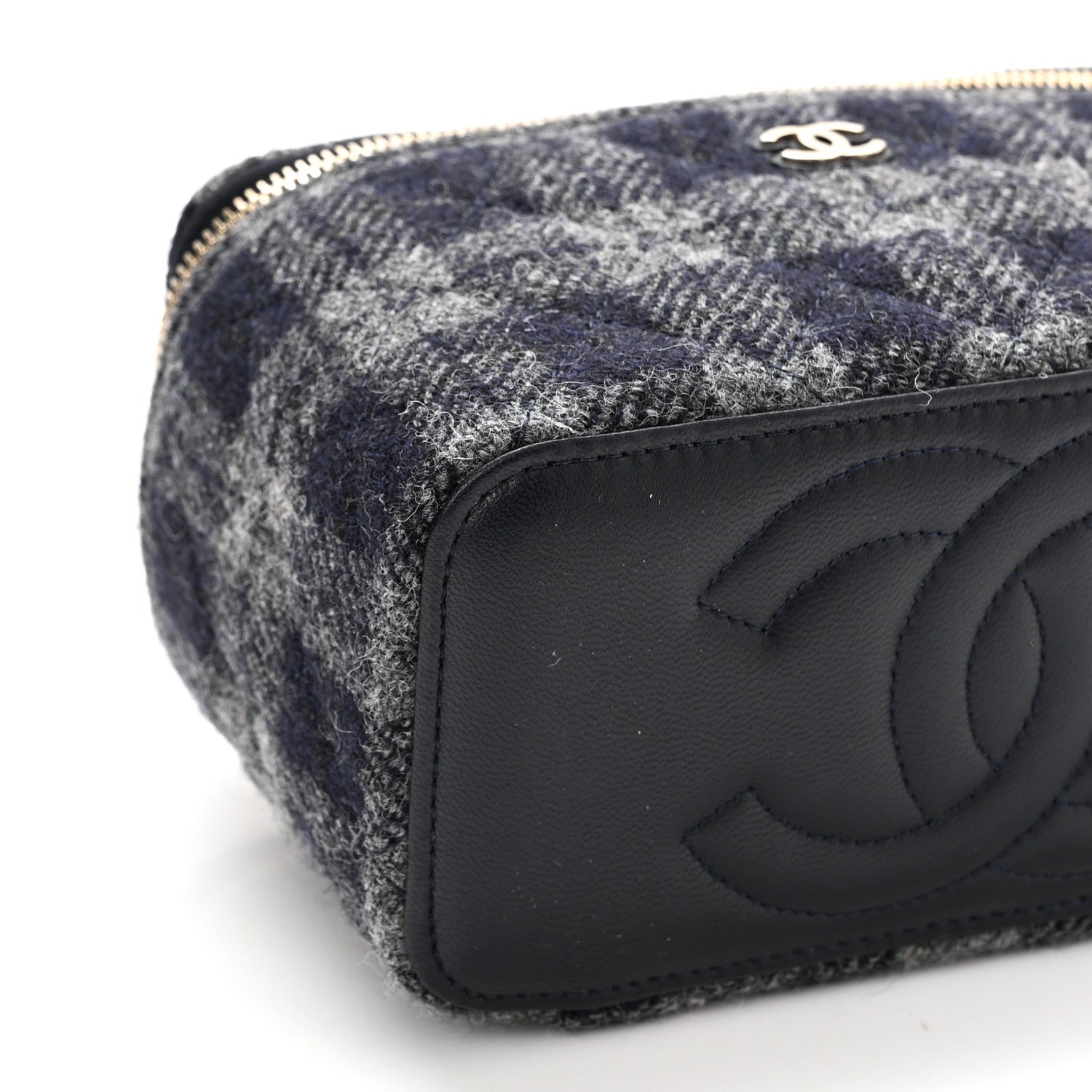 Chanel Wool Plaid Quilted Small Vanity Case With Chain Blue 10 of 12
