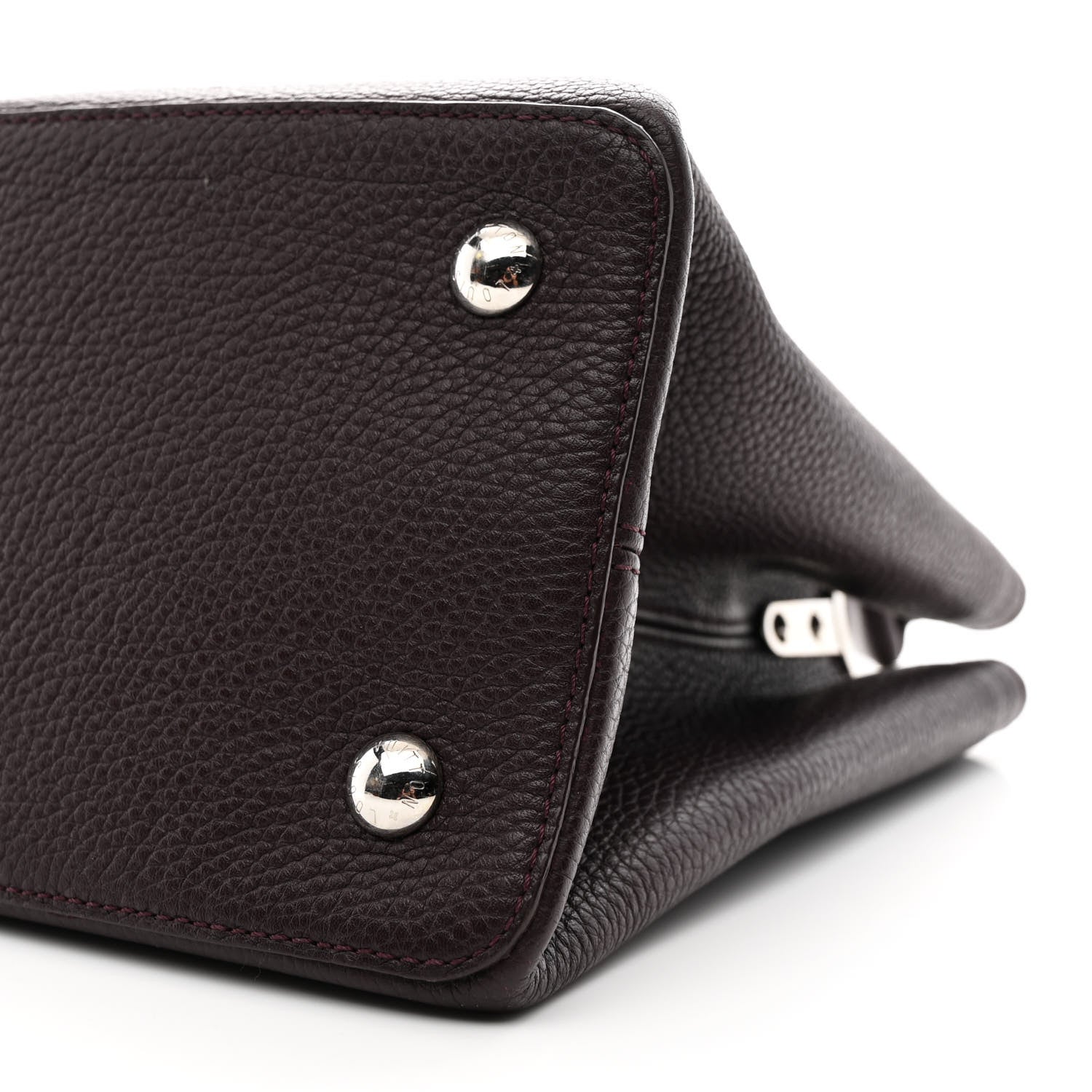 Louis Vuitton Taurillon Capucines MM Quetsche 11 of 16