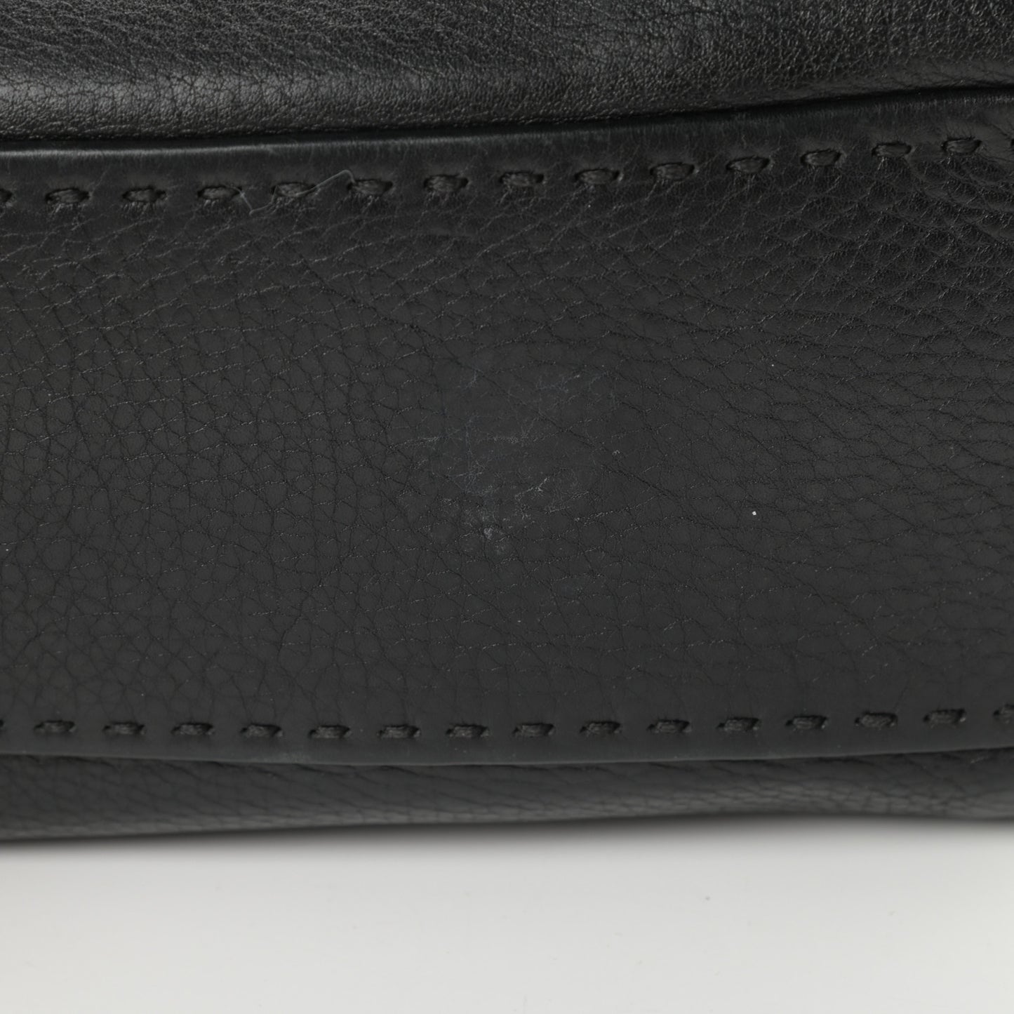 Vitello Daino Shoulder Flap Bag Black