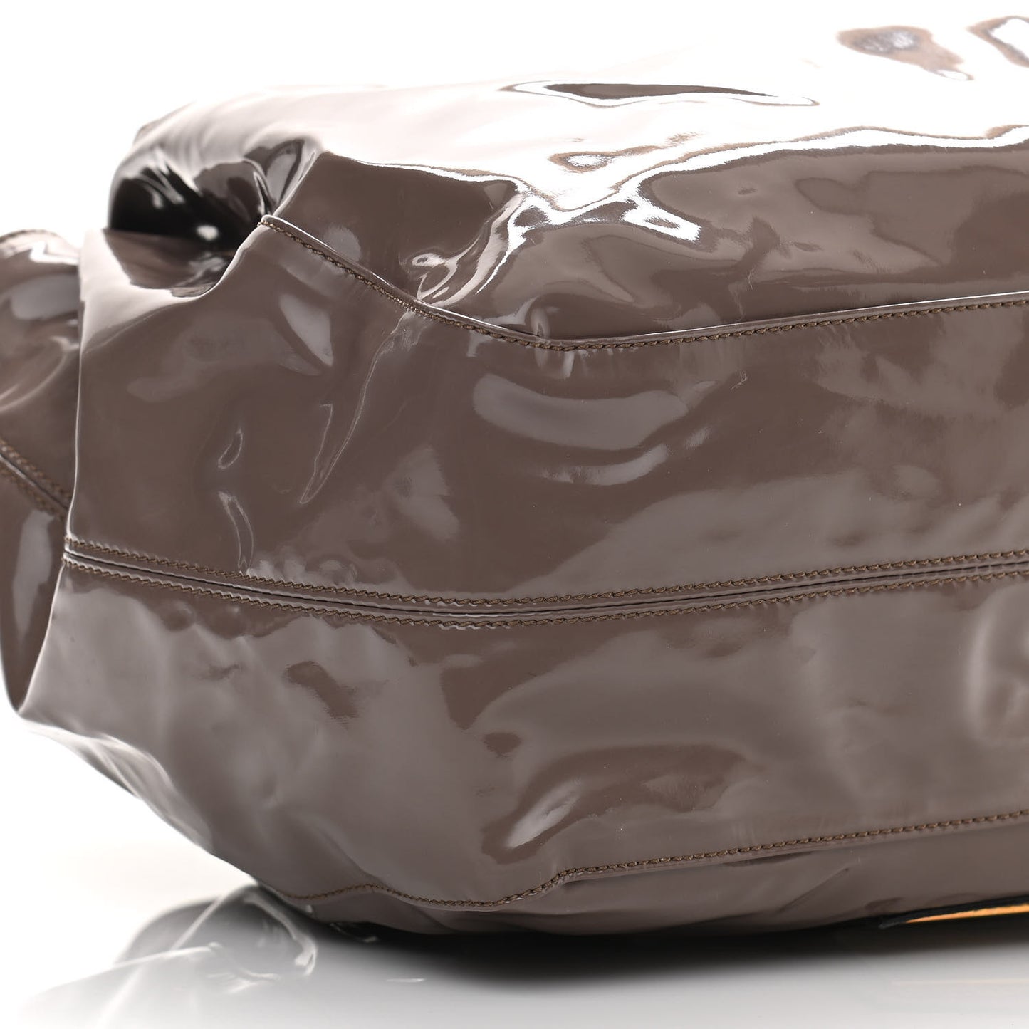 Patent Lacca Large Nuage Bow Hobo Brun