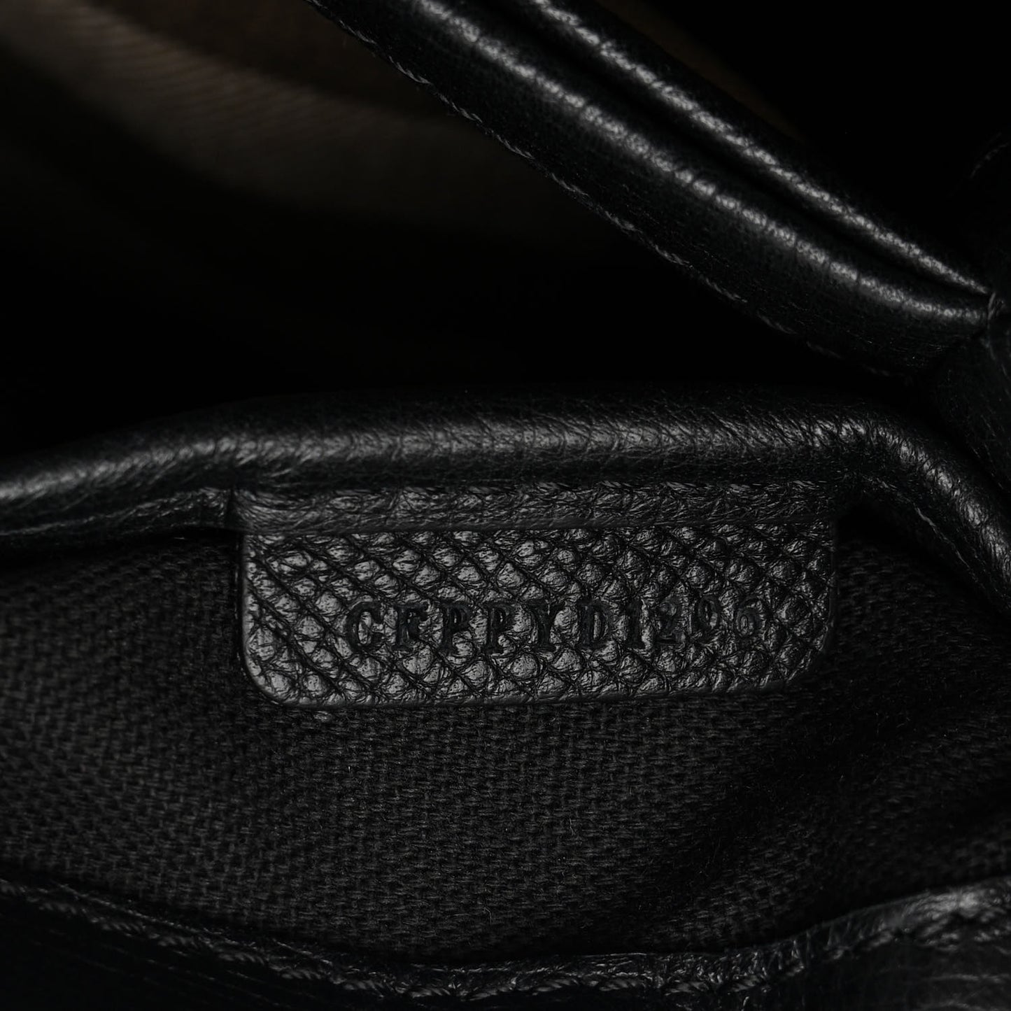 Derby Calfskin House Check Small Camberley Black