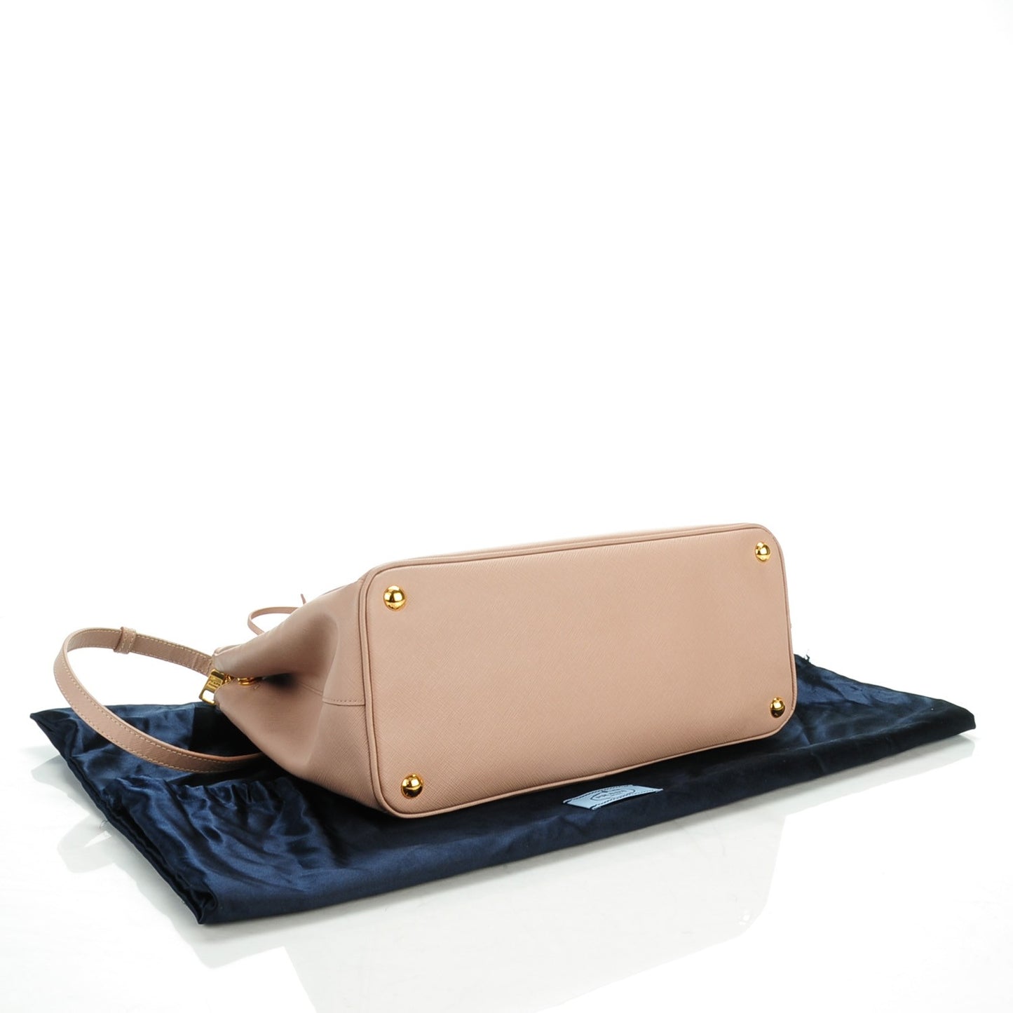 Saffiano Medium Galleria Double Zip Tote Cammeo