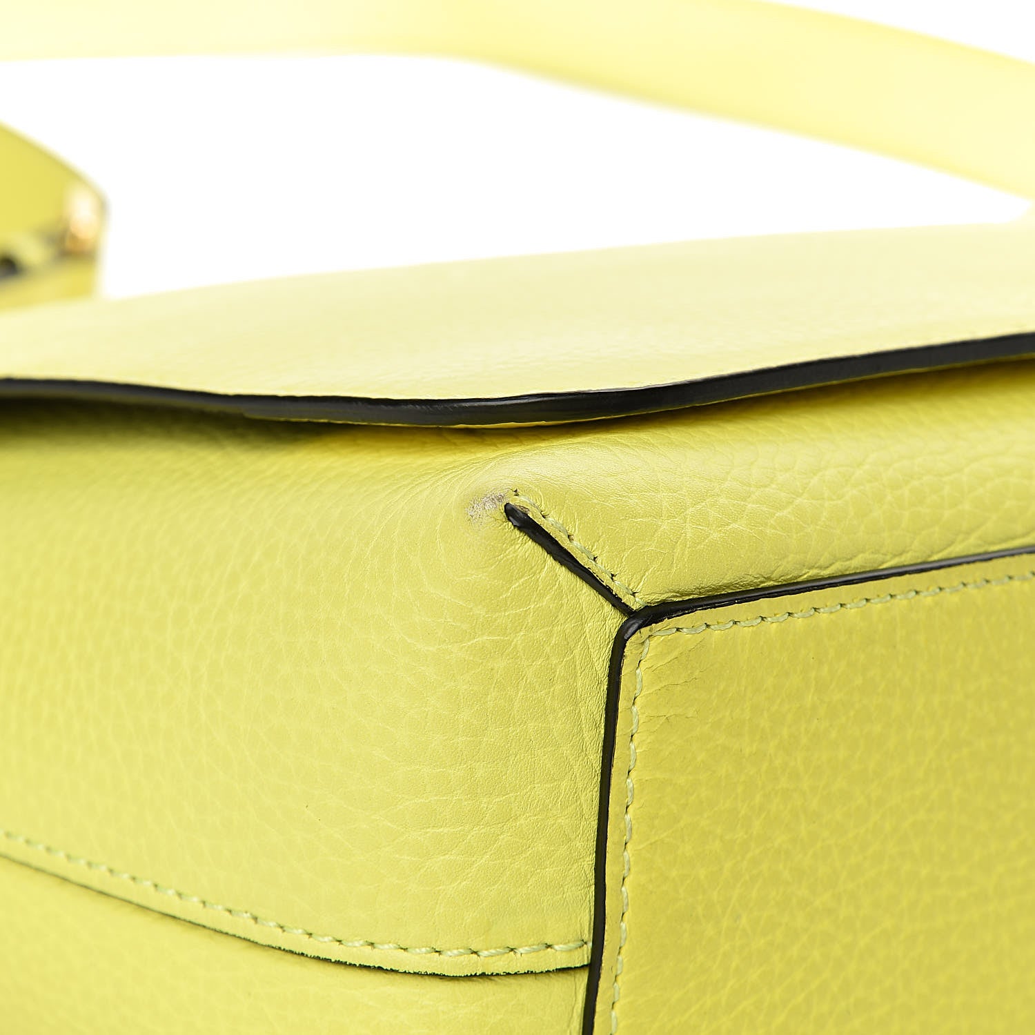 Burberry Signature Grain Small Burleigh Crossbody Bag Neon Yellow 15 of 18