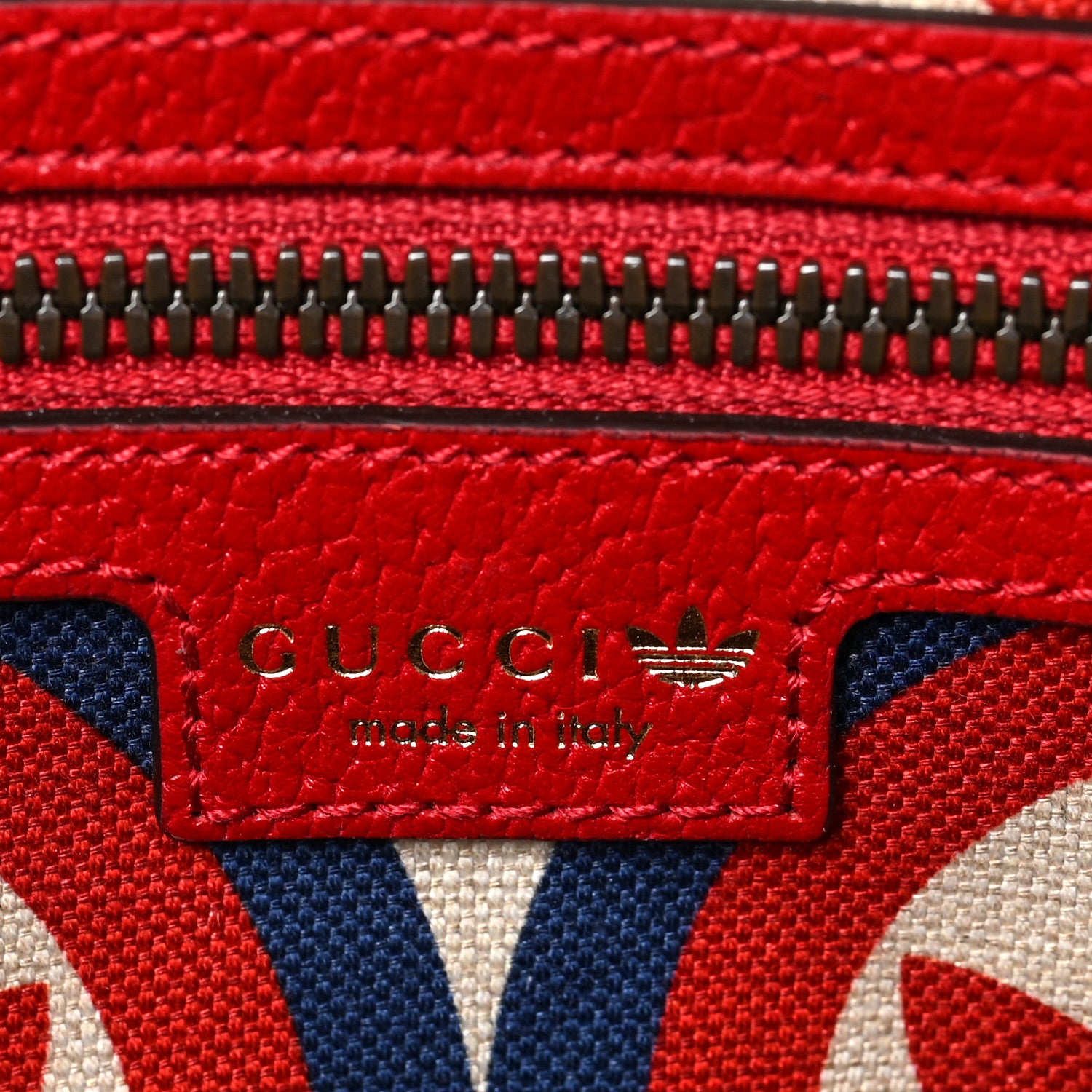 Gucci X ADIDAS Textured Dollar Calfskin Web Trefoil Logo Small Messenger Bag Hibiscus Red Off White 6 of 8