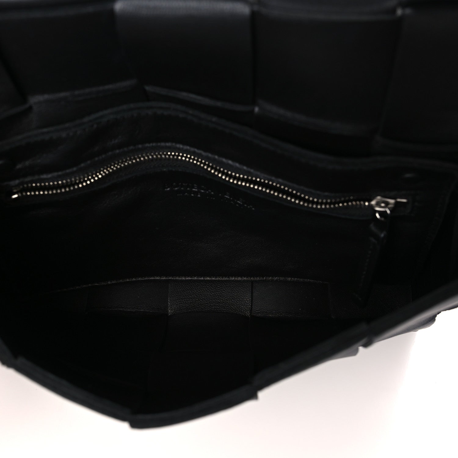 Bottega Veneta Lambskin Maxi Intreccio Small Cassette Crossbody Bag Black 5 of 9