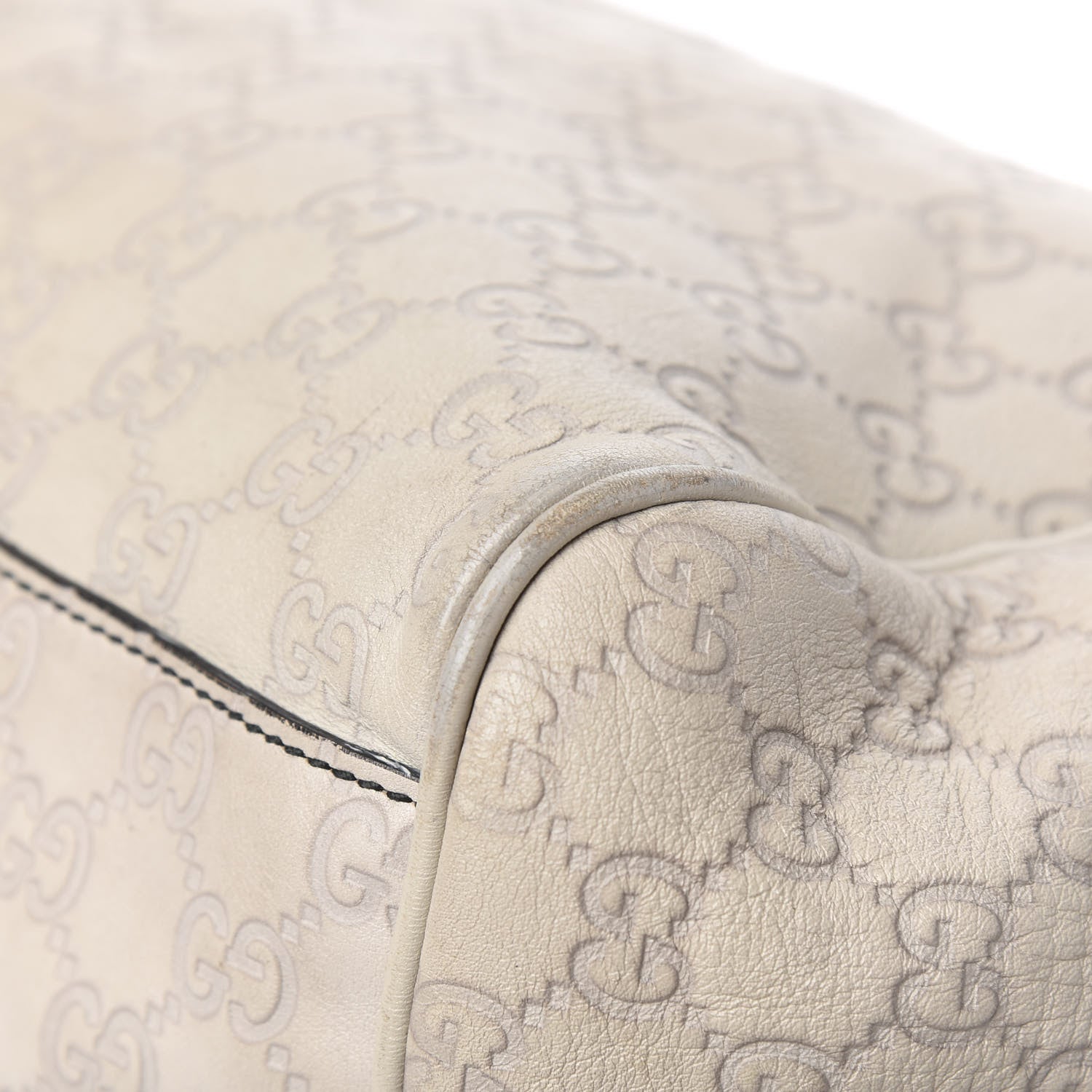 Gucci Guccissima Signature Medium Emily Shoulder Bag Mystic White 10 of 11