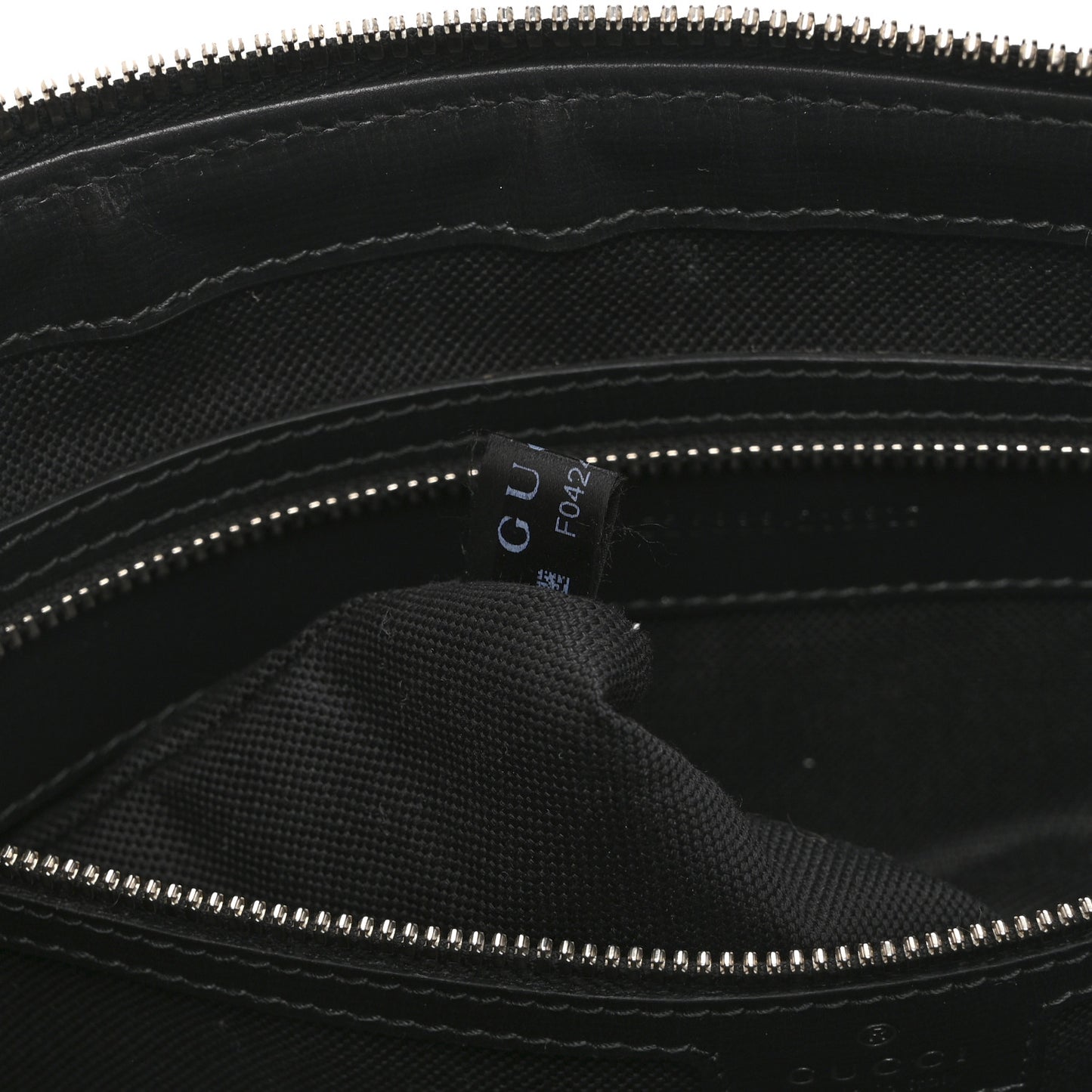 GG Supreme Monogram Azalea Calfskin Retro Interlocking G Wristlet Messenger Bag Black