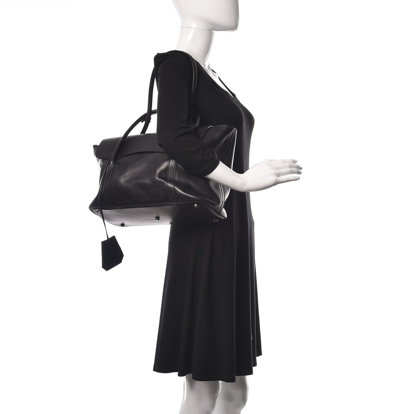 Swift Initiale Black
