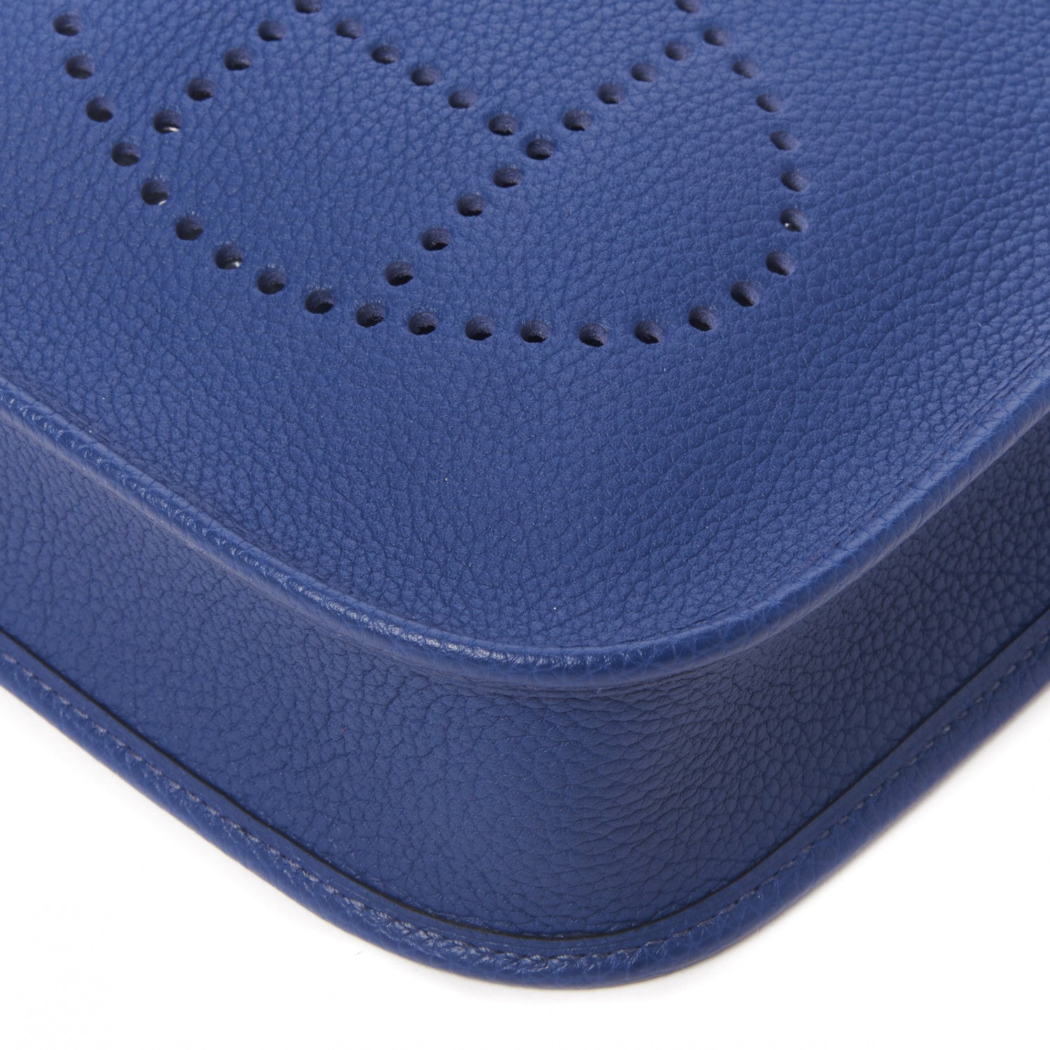 Hermes Taurillon Maurice Amazone Evelyne TPM Bleu Saphir Blue Indigo 4 of 8