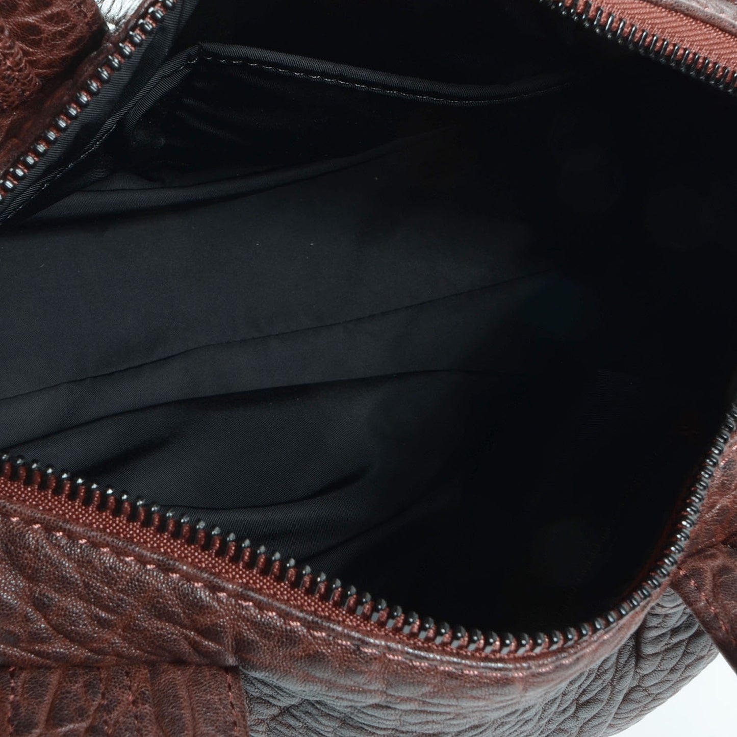 Pebbled Lambskin Rocco Raisin
