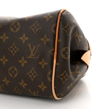 Louis Vuitton Monogram Montorgueil PM 10 of 15