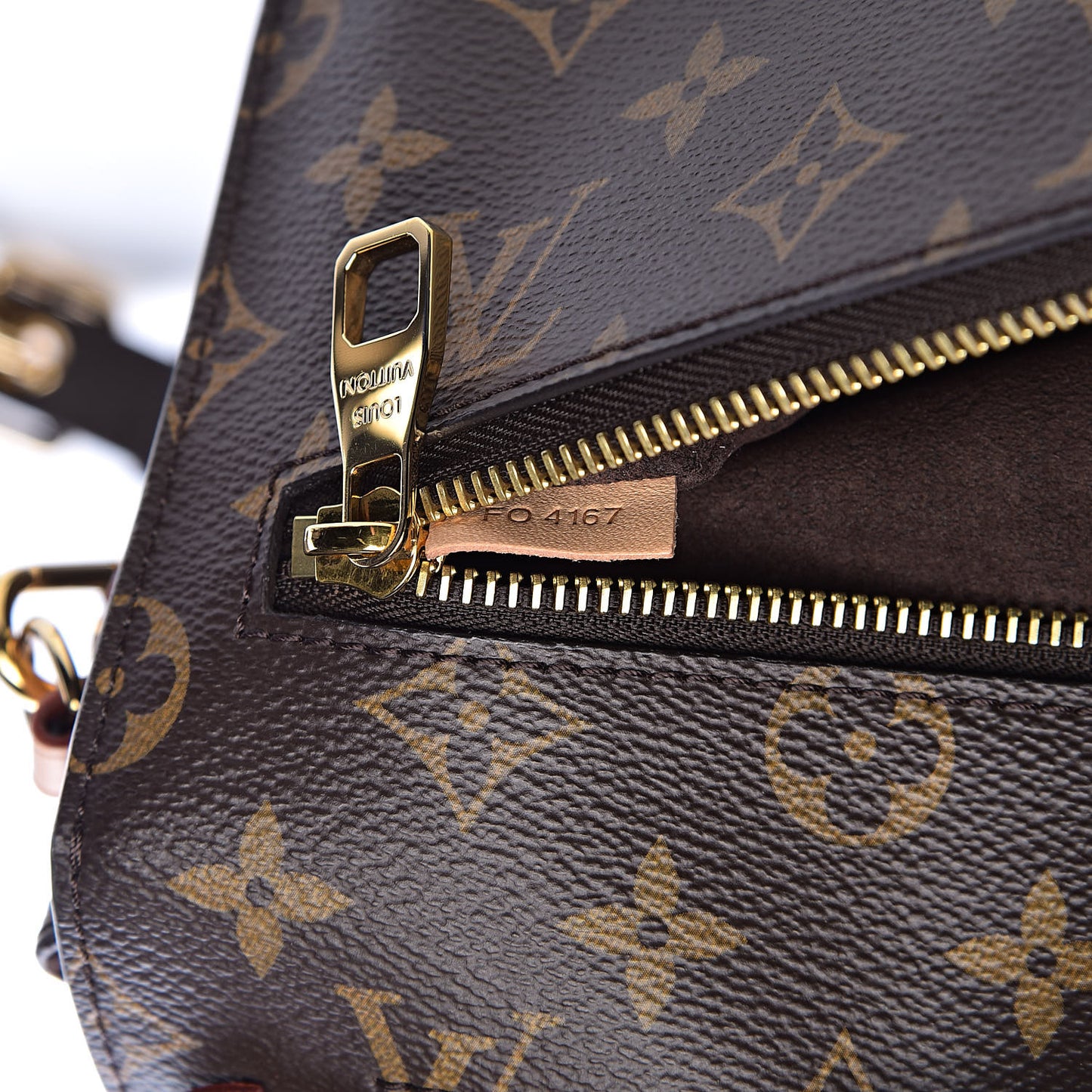 Monogram Pochette Metis