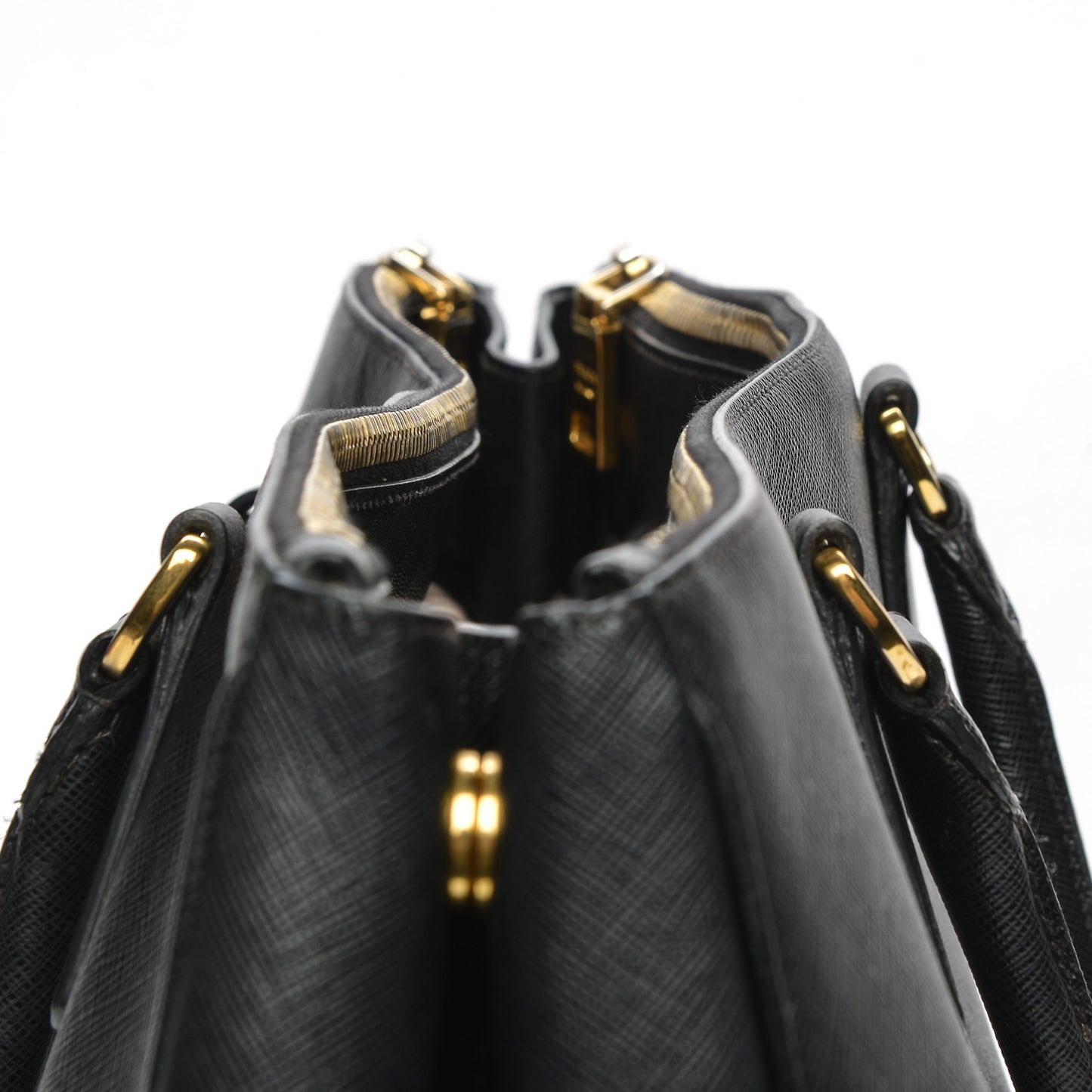 Saffiano Lux Extra Large Galleria Double Zip Tote Black