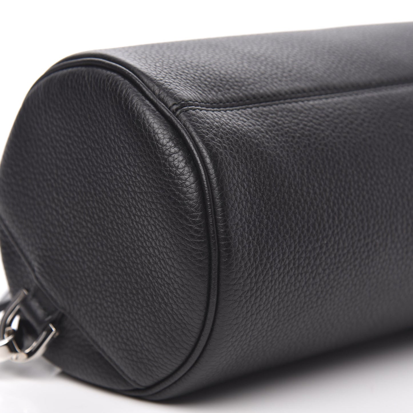 HOMME Grained Calfskin Mens Roller Pouch Black