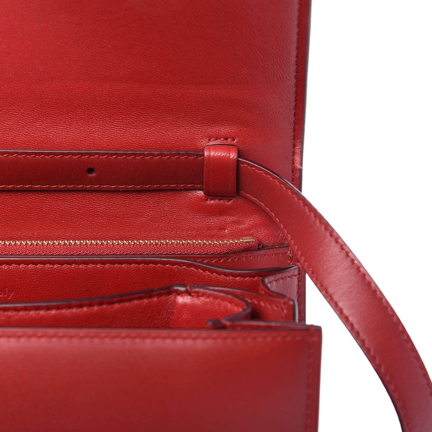 Box Calfskin Medium Classic Box Flap Bag Red