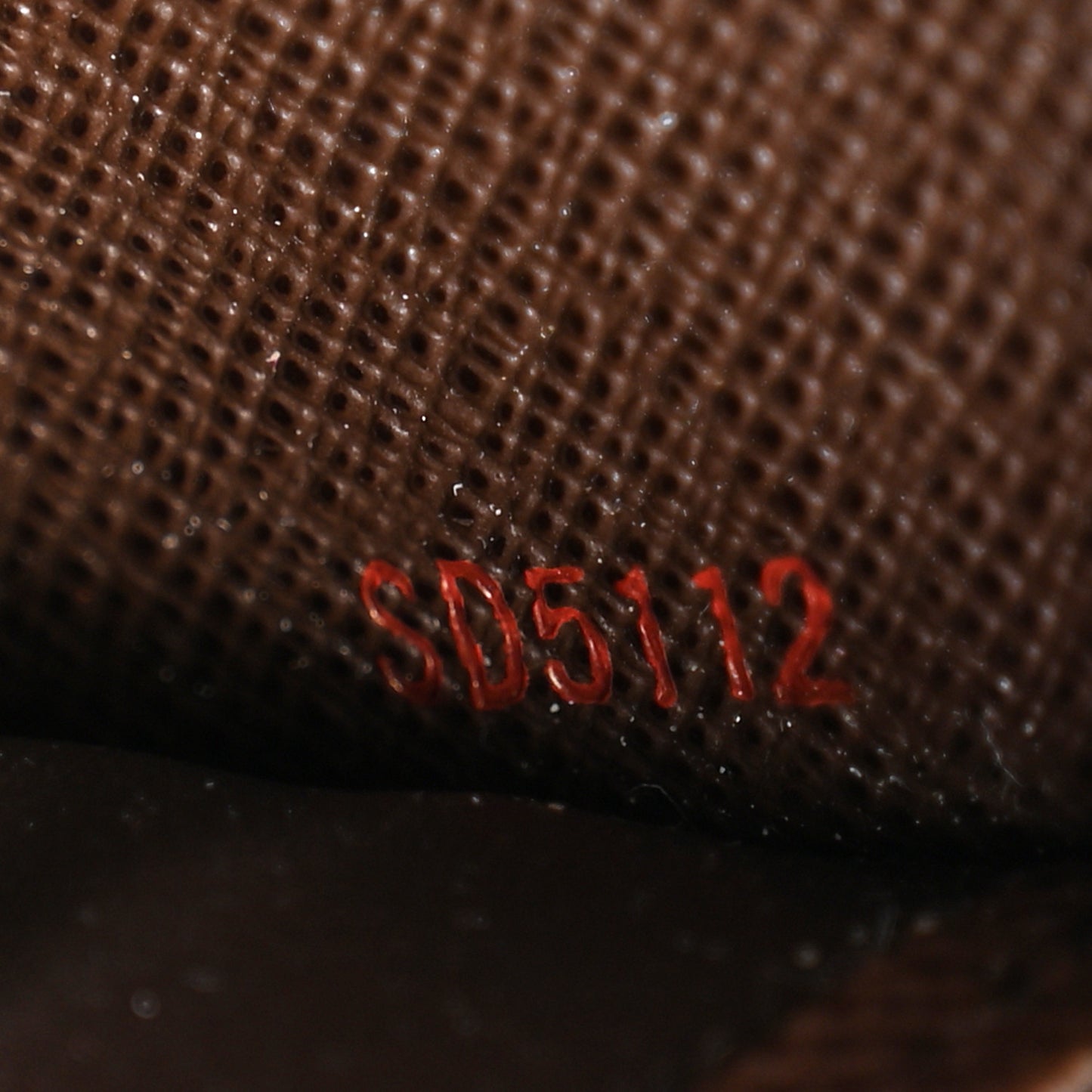 Damier Ebene Zippy Wallet