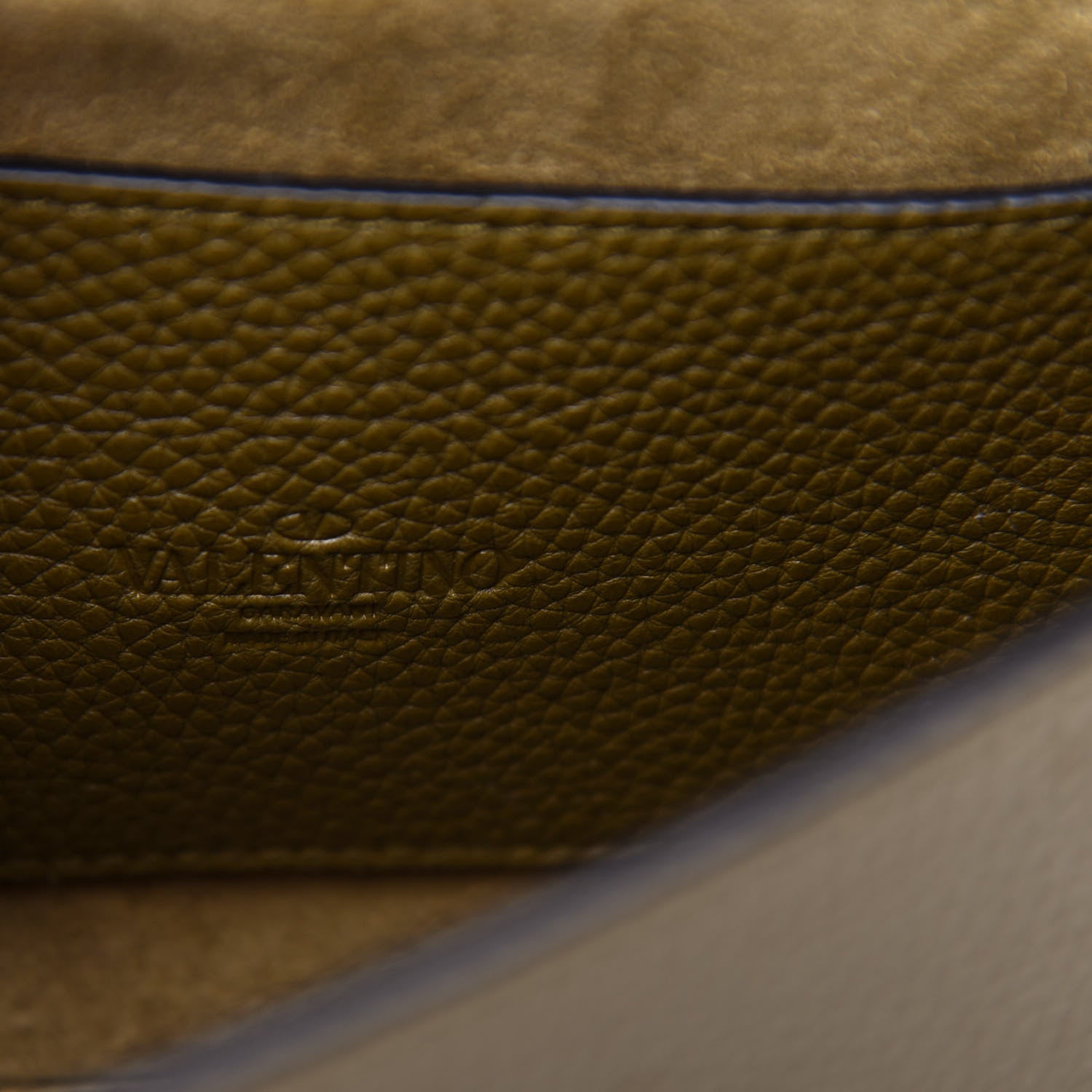 Valentino Garavani Pebbled Calfskin Medium Rockstud Flip Lock Crossbody Bag Lichen 6 of 11