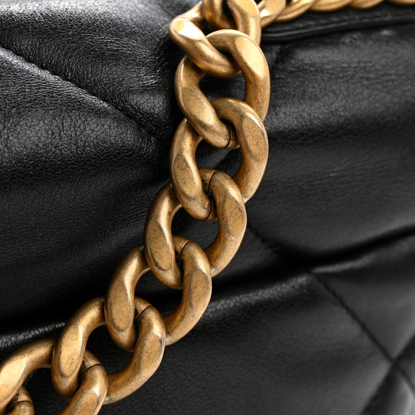 Goatskin Quilted Medium Chanel 19 Flap Black