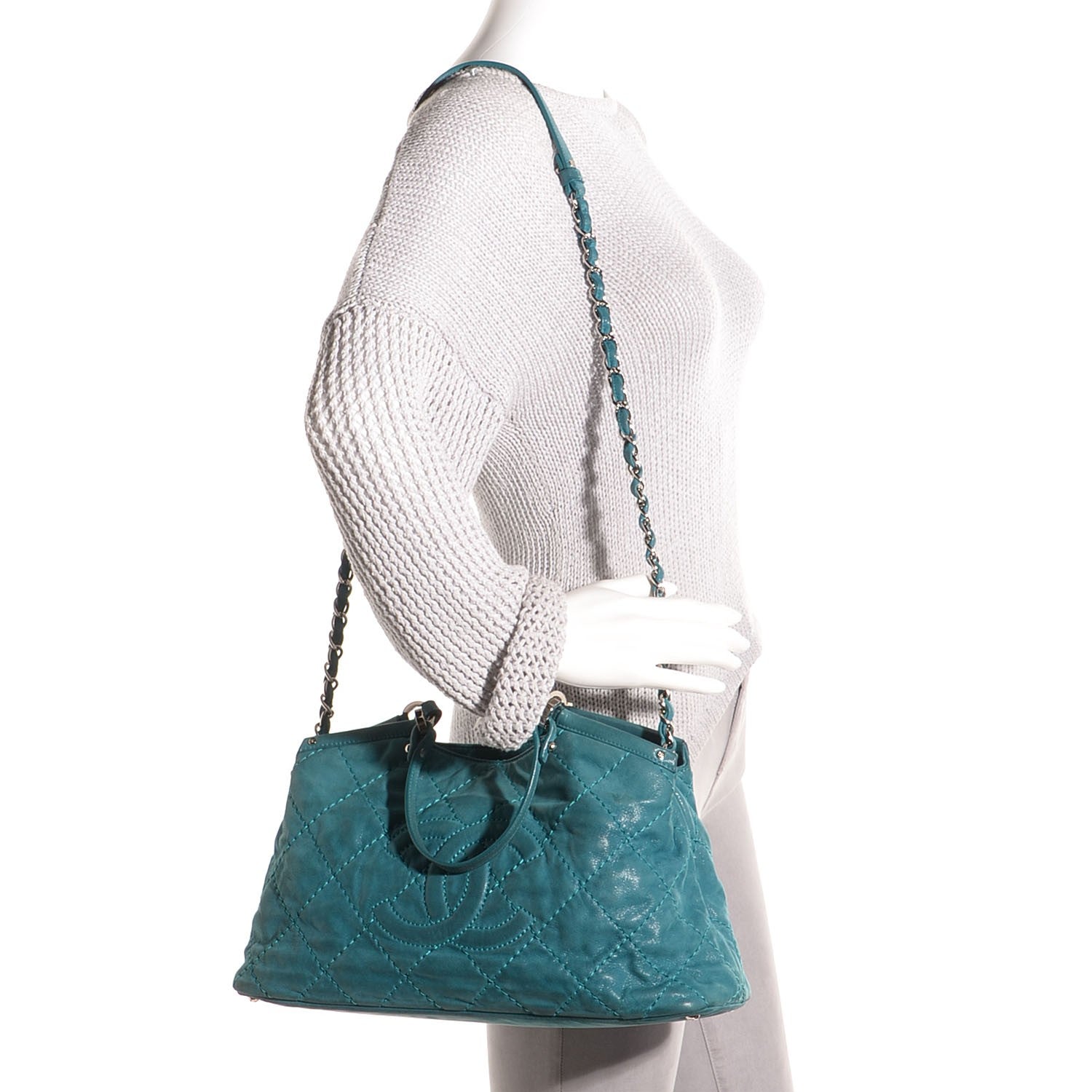 Chanel Iridescent Calfskin Quilted Small Sea Hit Turquoise 2 of 7