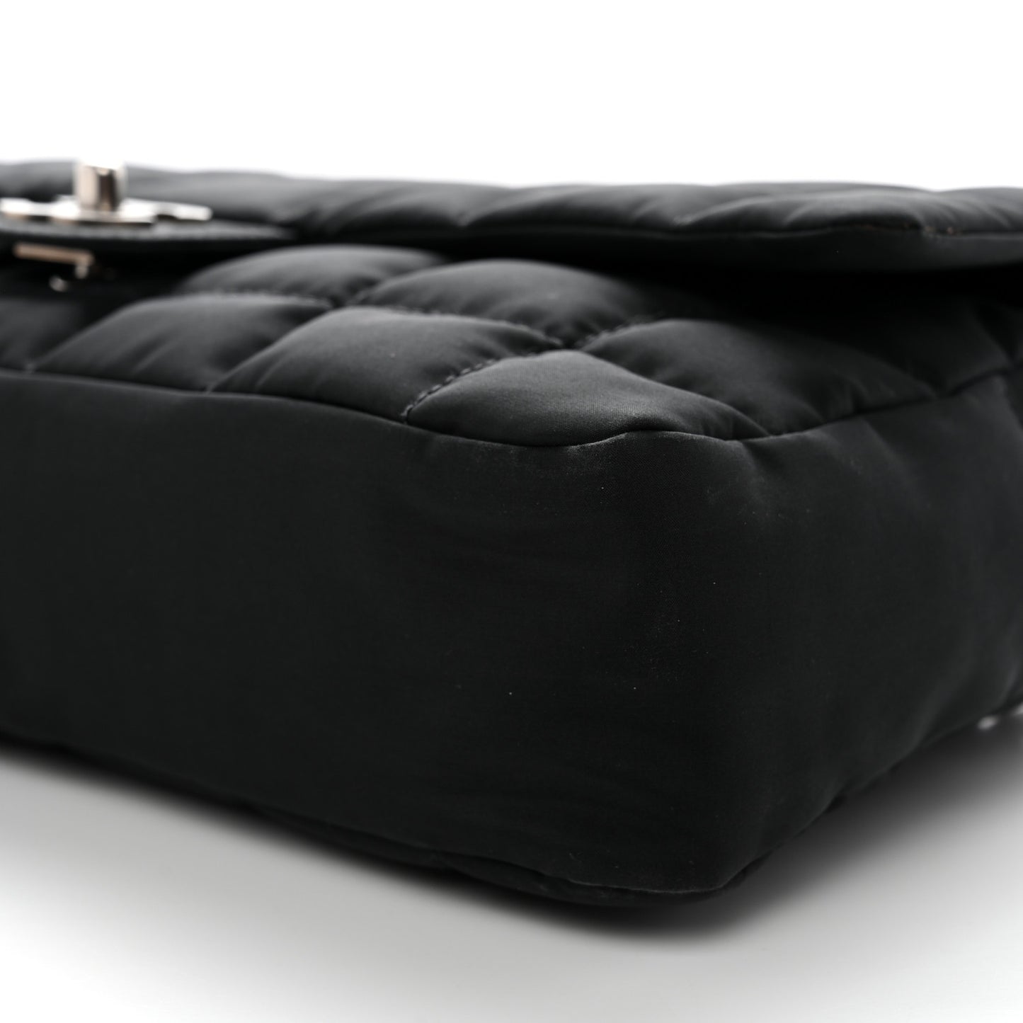 Nylon Square Quilted Flap Black