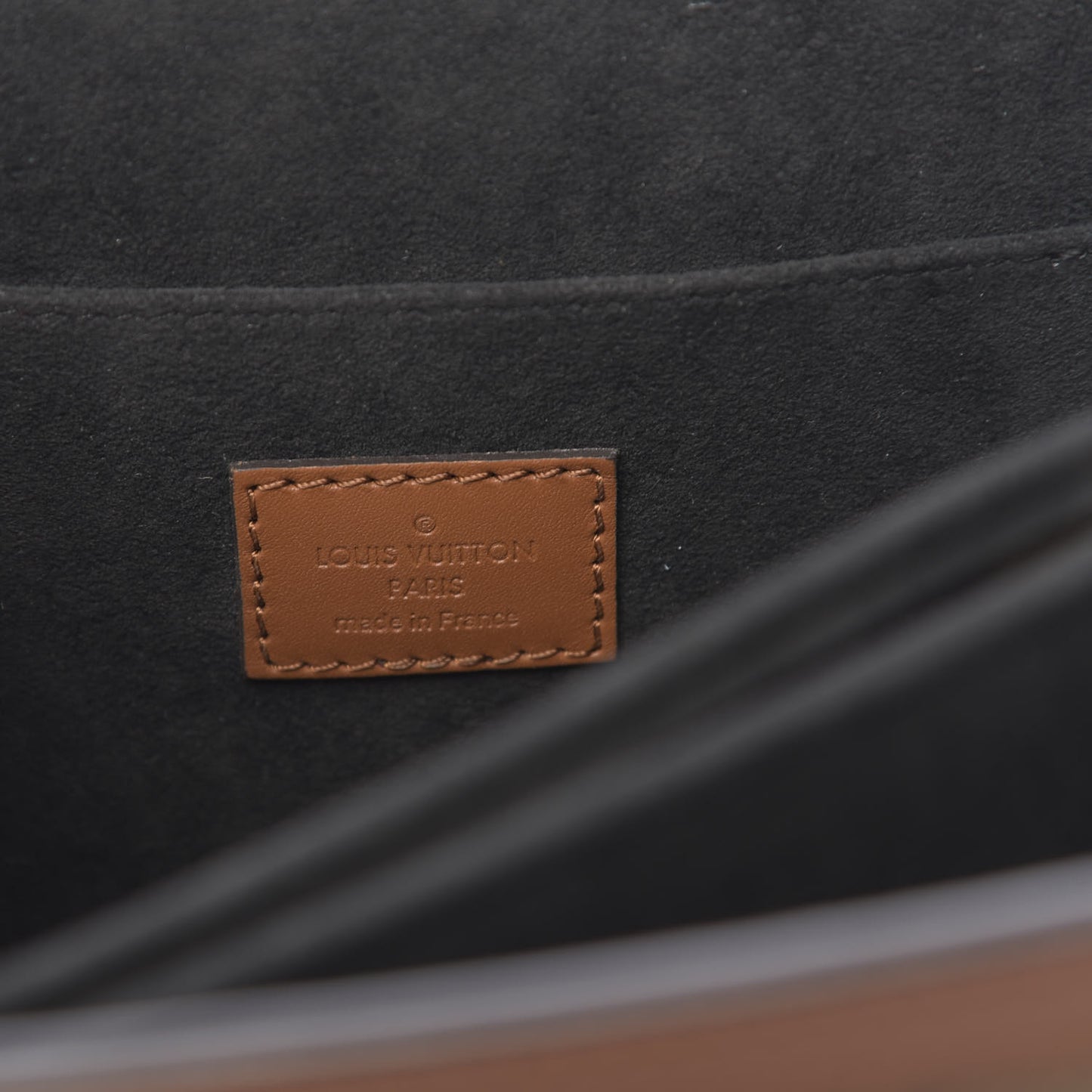 Reverse Monogram Dauphine MM