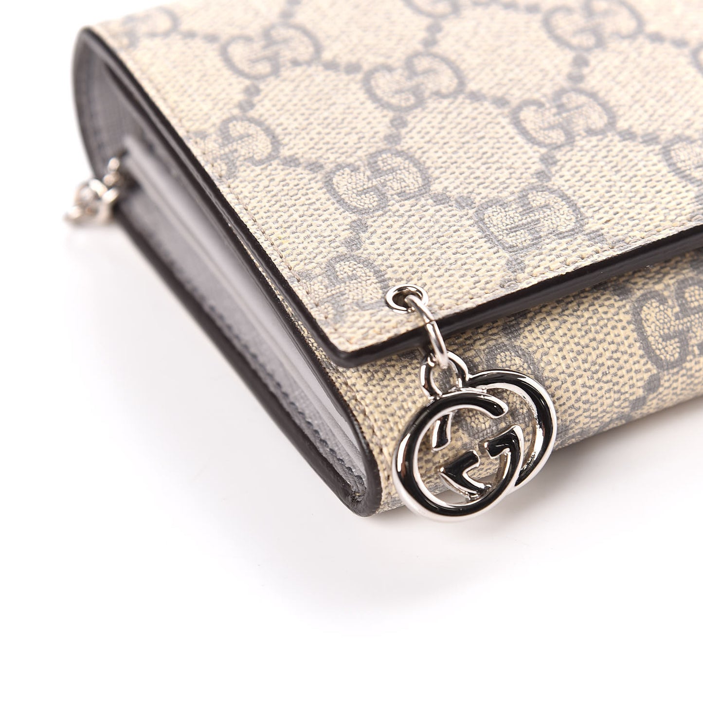 GG Supreme Monogram GG Pierce Chain Clutch Wallet Ecru Grigio