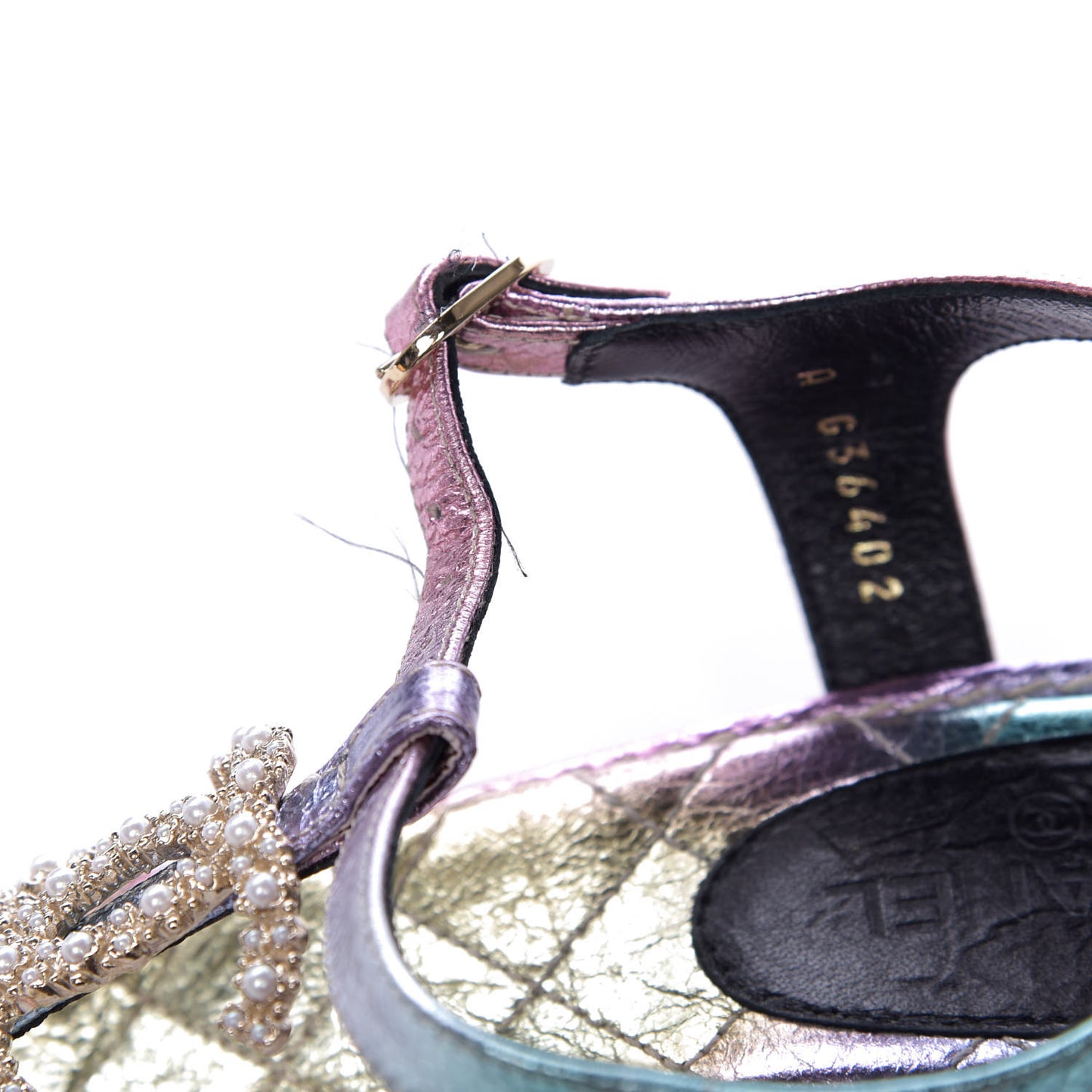 Goatskin Fantasy CC Pearl Thong Sandals 38 Multicolor