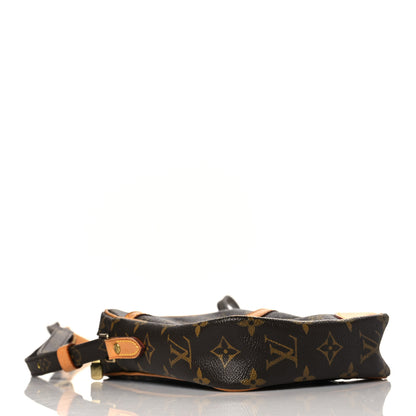 Louis Vuitton Monogram Danube 21 4 of 10