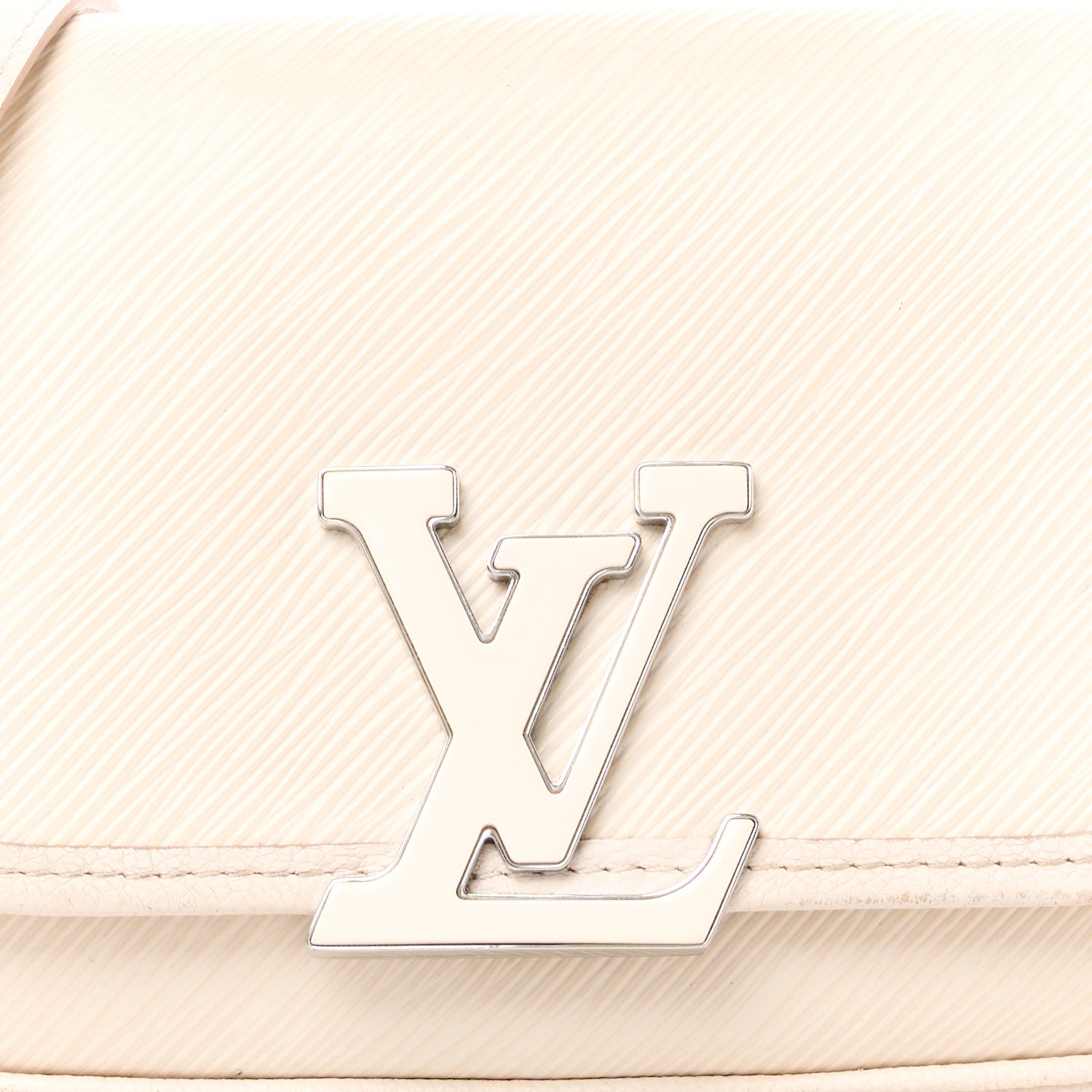 Louis Vuitton Epi Buci Crossbody Quartz 7 of 17