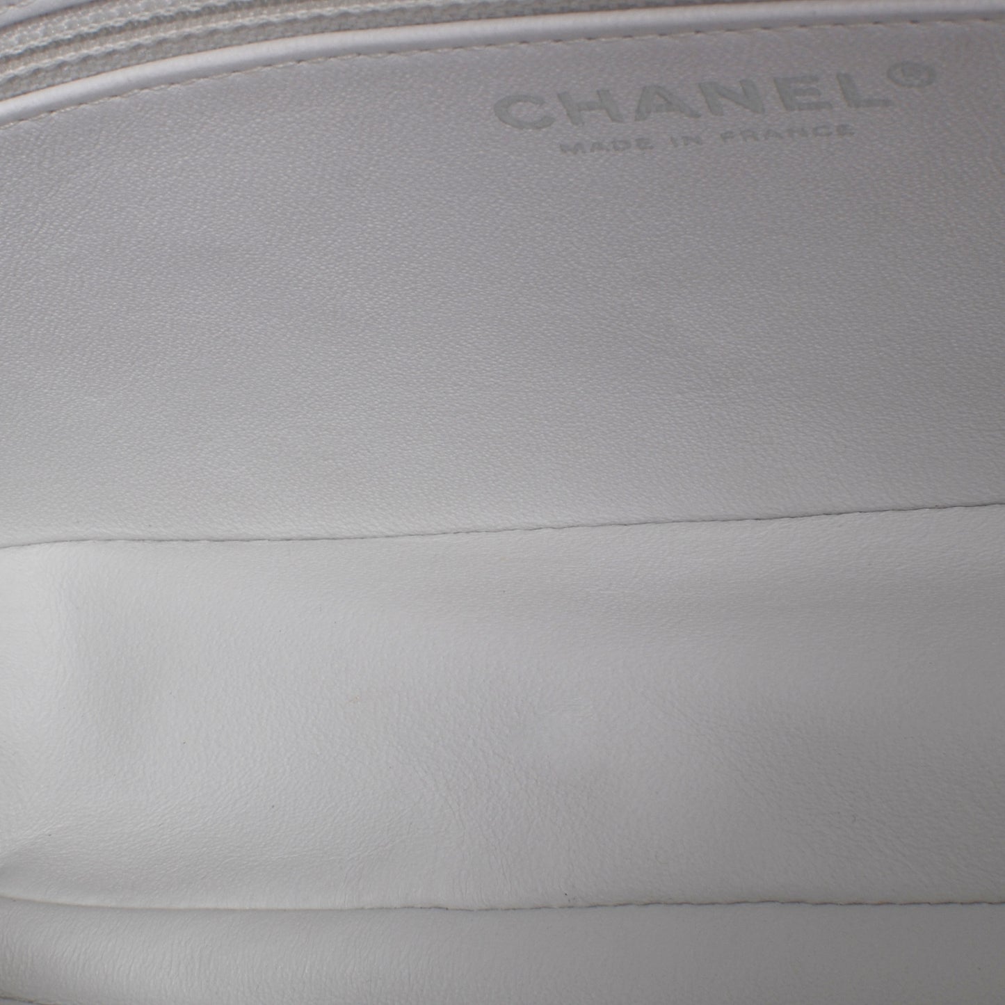Calfskin Quilted Medium Modern Chain Flap White