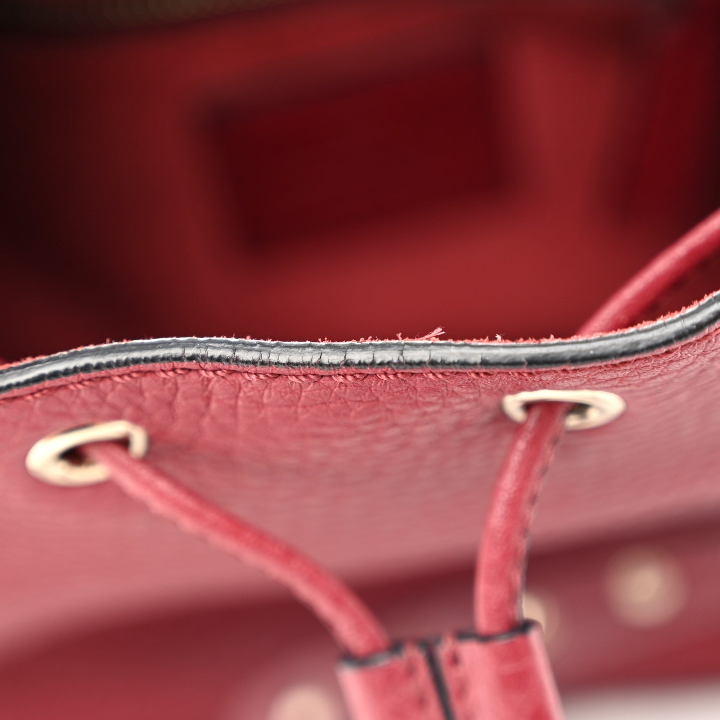 Grained Calfskin Rockstud Bucket Bag Rubino