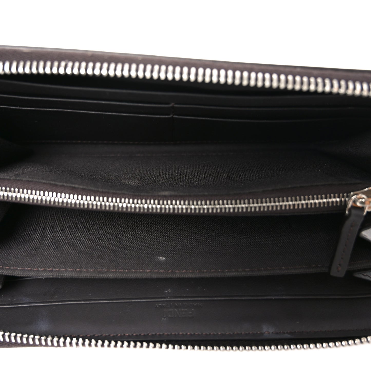 Vitello King Tamponato Logo Embossed Zip Around Wallet Cuoio