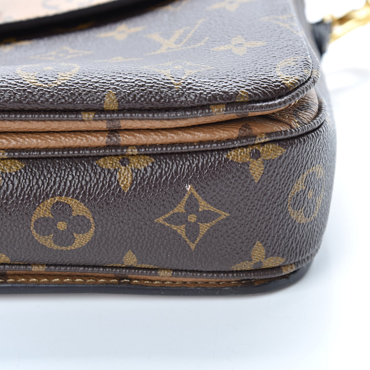 Reverse Monogram Pochette Metis