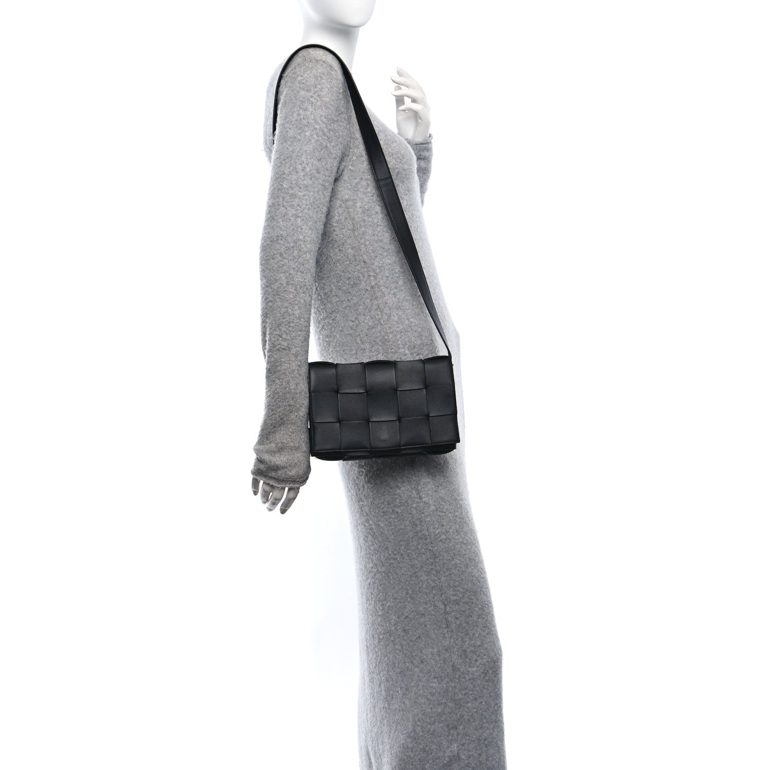 Bottega Veneta Lambskin Maxi Intrecciato Cassette Crossbody Bag Black 2 of 9