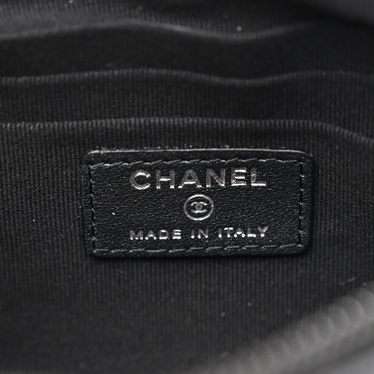 Chanel Pearly Lambskin Quilted Cosmetic Case So Black 6 of 8