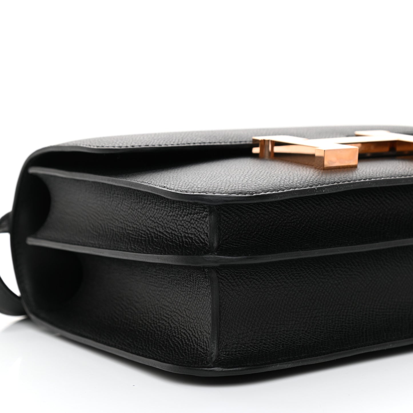 Epsom Constance 24 Black