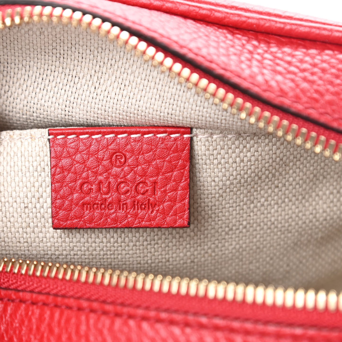 Pebbled Calfskin Small Soho Disco Bag Tabasco Red
