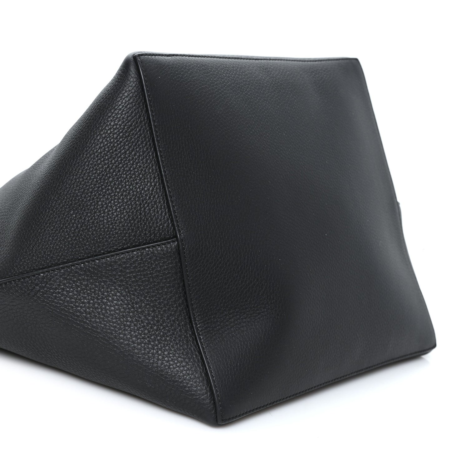 Grained Calfskin Park Tote Three Black