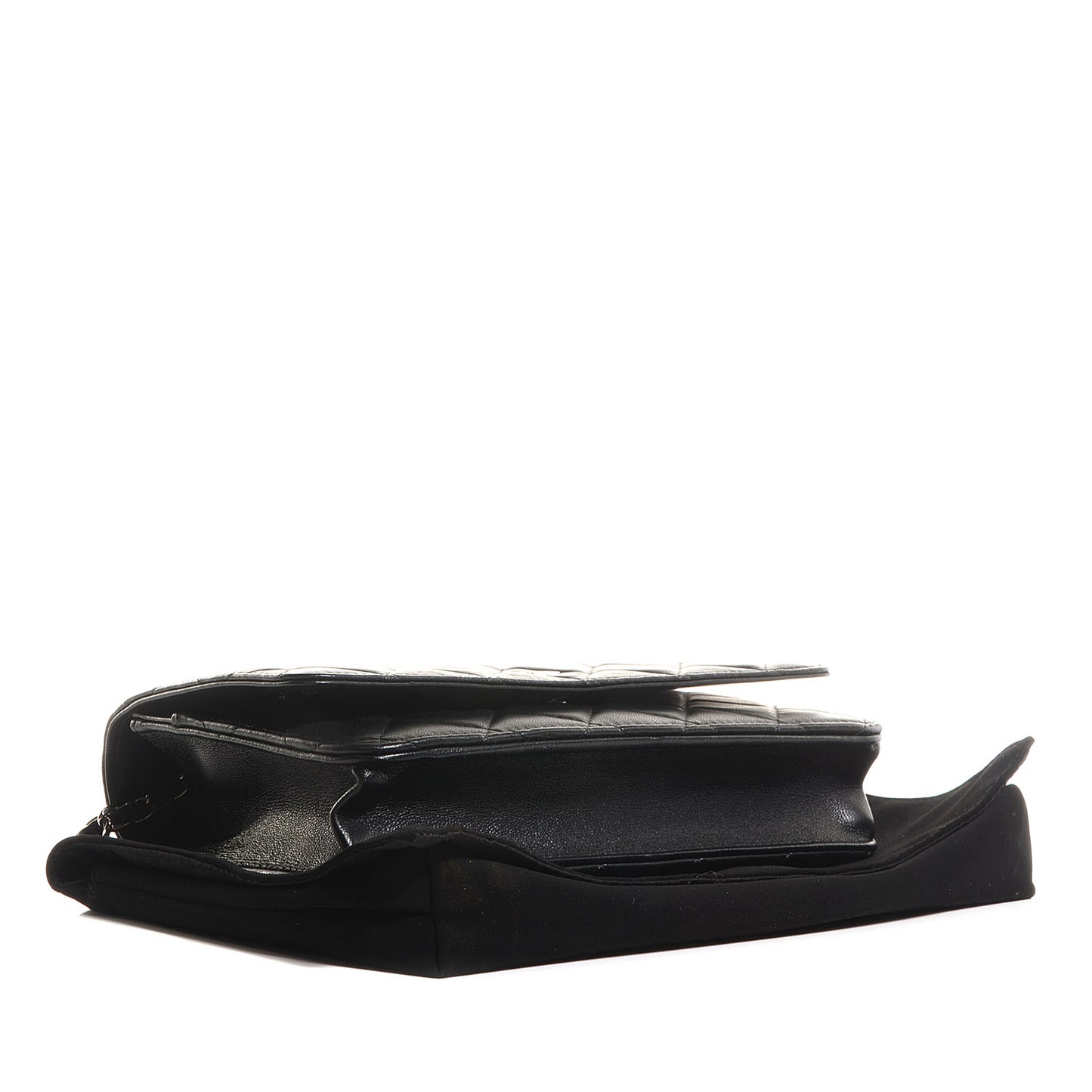 Lambskin Quilted Wallet On Chain WOC Black
